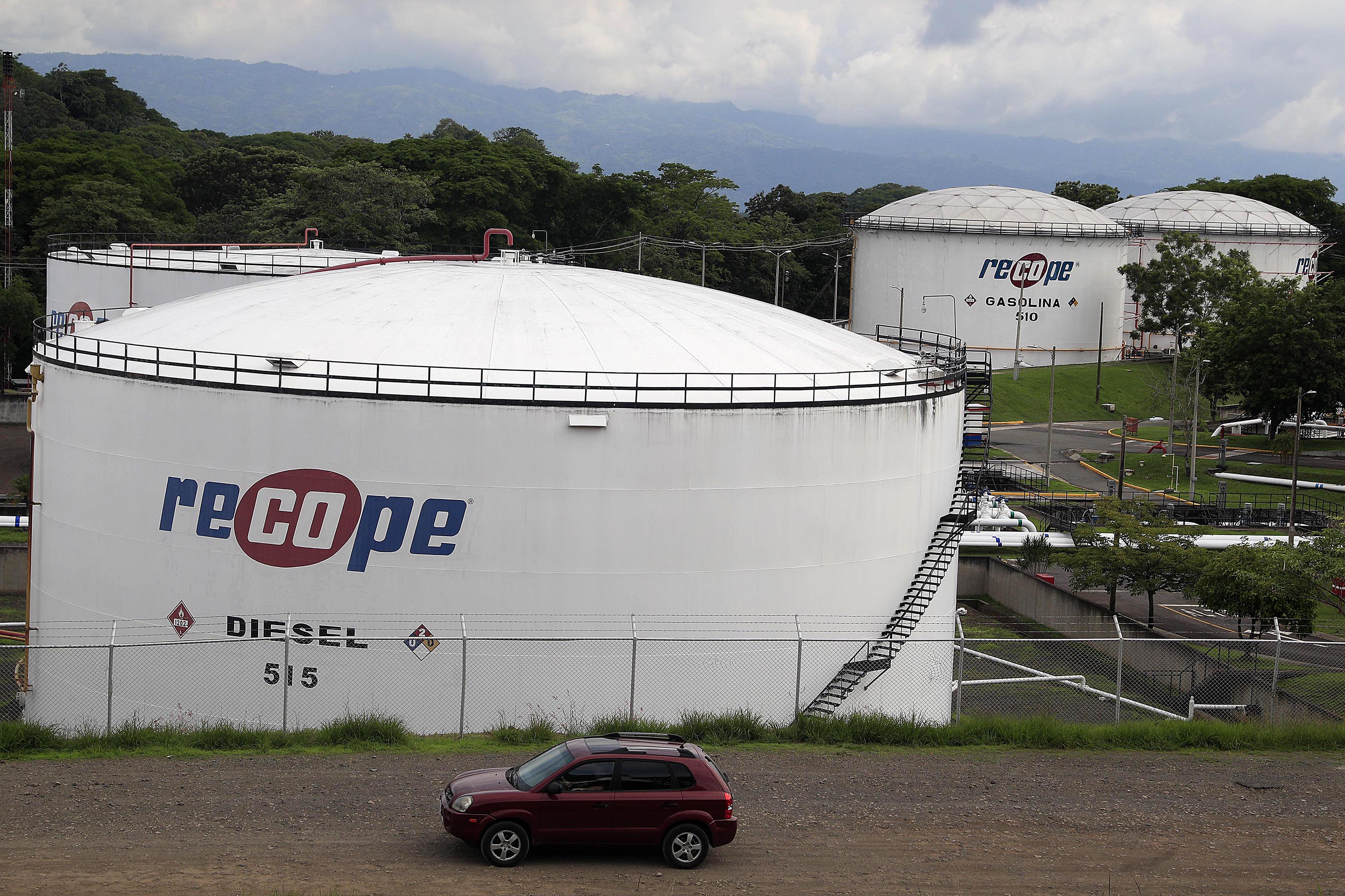 11/05/2021 La Garita. Instalaciones de la Refinadora de Petroleo de Costa Rica (RECOPE). Foto: Rafael Pacheco