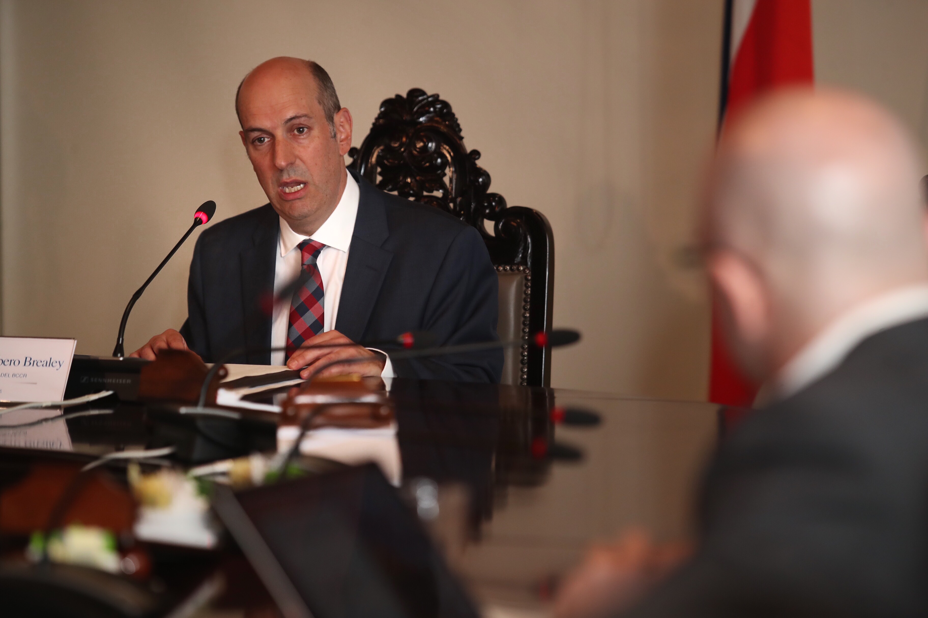Rodrigo Cubero, presidente del Banco Central, ha explicado que el sistema está en un sistema de flotación administrada donde el precio de la divisa puede subir y puede bajar. Foto: John Durán.