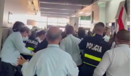 Antivacunas en el hospital de Heredia