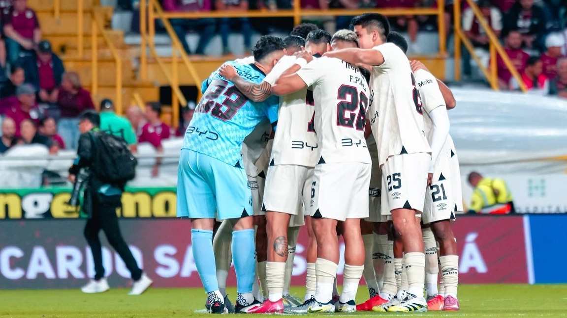 Liga Deportiva Alajuelense tuvo un comportamiento colectivo bueno de visita en el clásico nacional contra Saprissa.