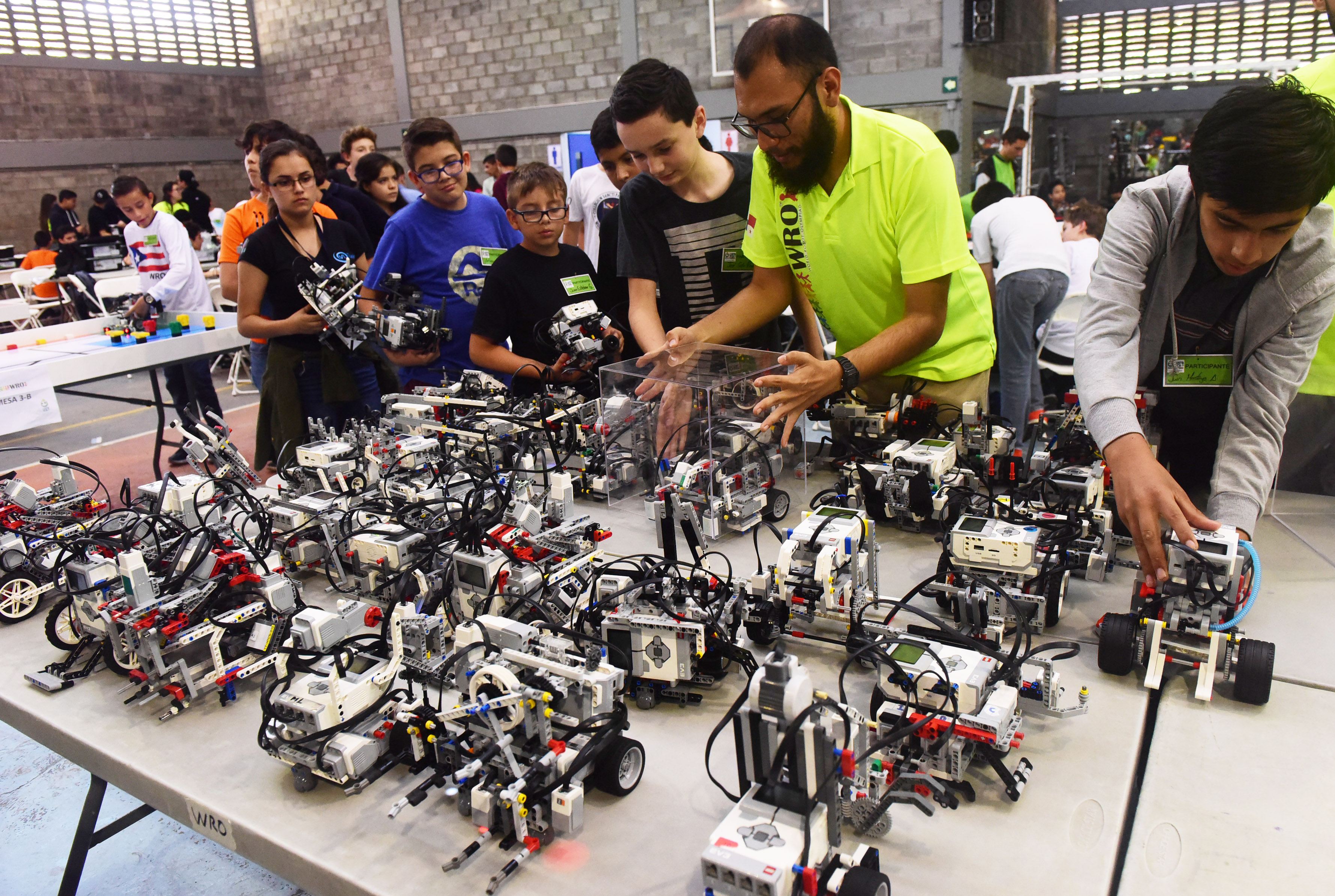 Ocho Equipos Representarán A Costa Rica En La Olimpiada Mundial De Robótica La Nación 