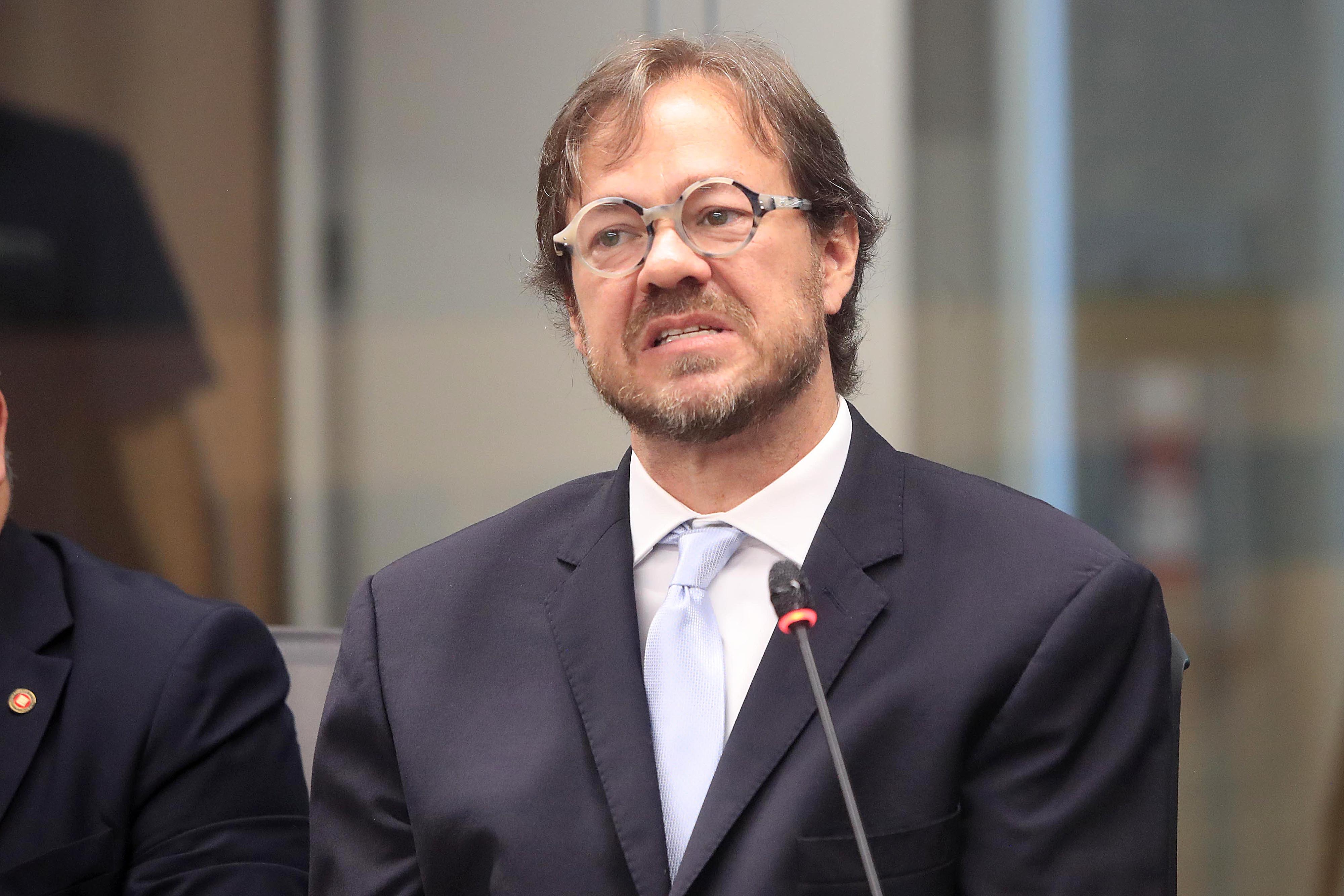 11/12/2023 Asamblea Legislativa. Federico Cruz, asesor del presidente Rodrigo Chaves, conocido como Choreco, comparece ante la Comisión de Financiamiento de Partidos Políticos.
Federico Cruz; Asesor del presidente Rodrigo Chaves; Choreco; Comisión de Financiamiento de Partidos Políticos
Federico Cruz, Choreco, comparece