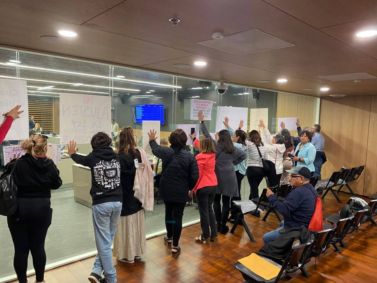 Cuando las estafas truncan vidas: Así se viven las secuelas de esos delitos