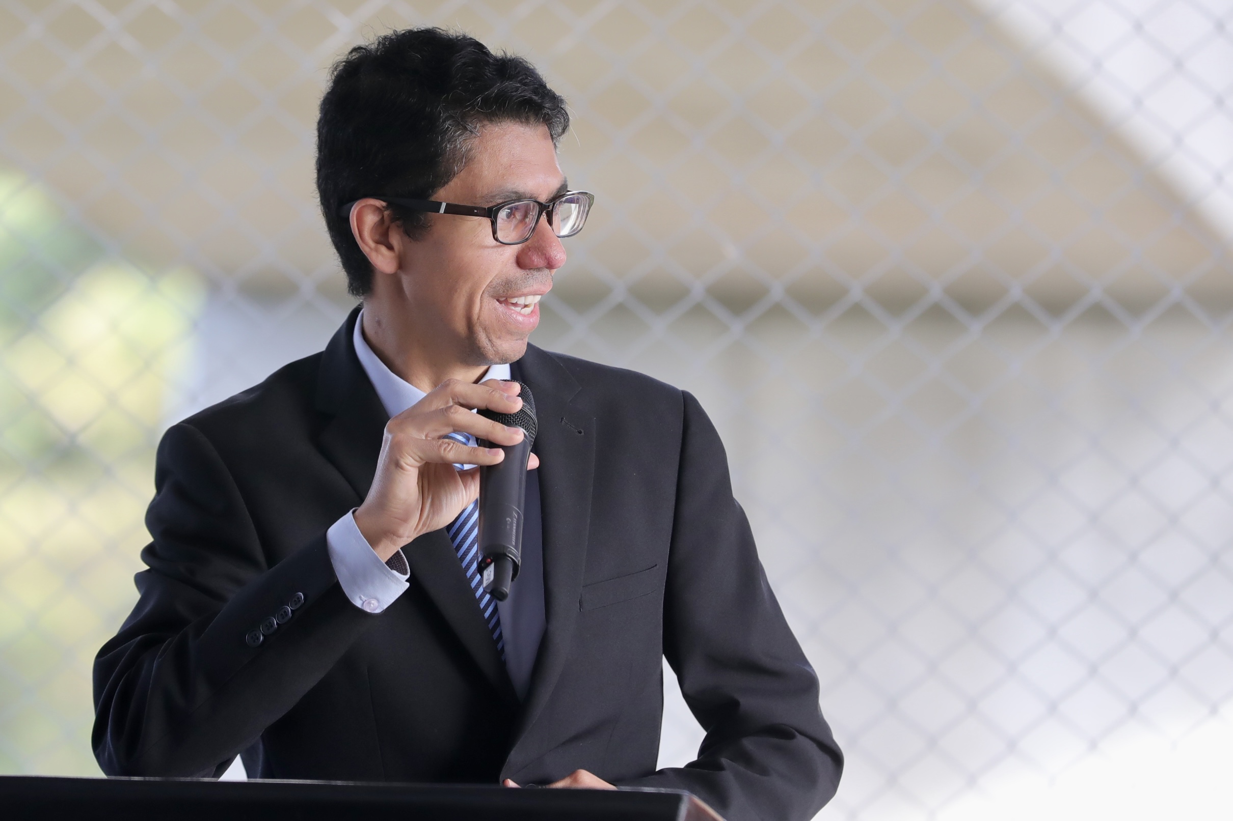 30/01/2023 El ministro de MOPT Luis Amador Jiménez dio orden de inicio a las obras del puente Saprissa en Tibas. Foto Alonso Tenorio