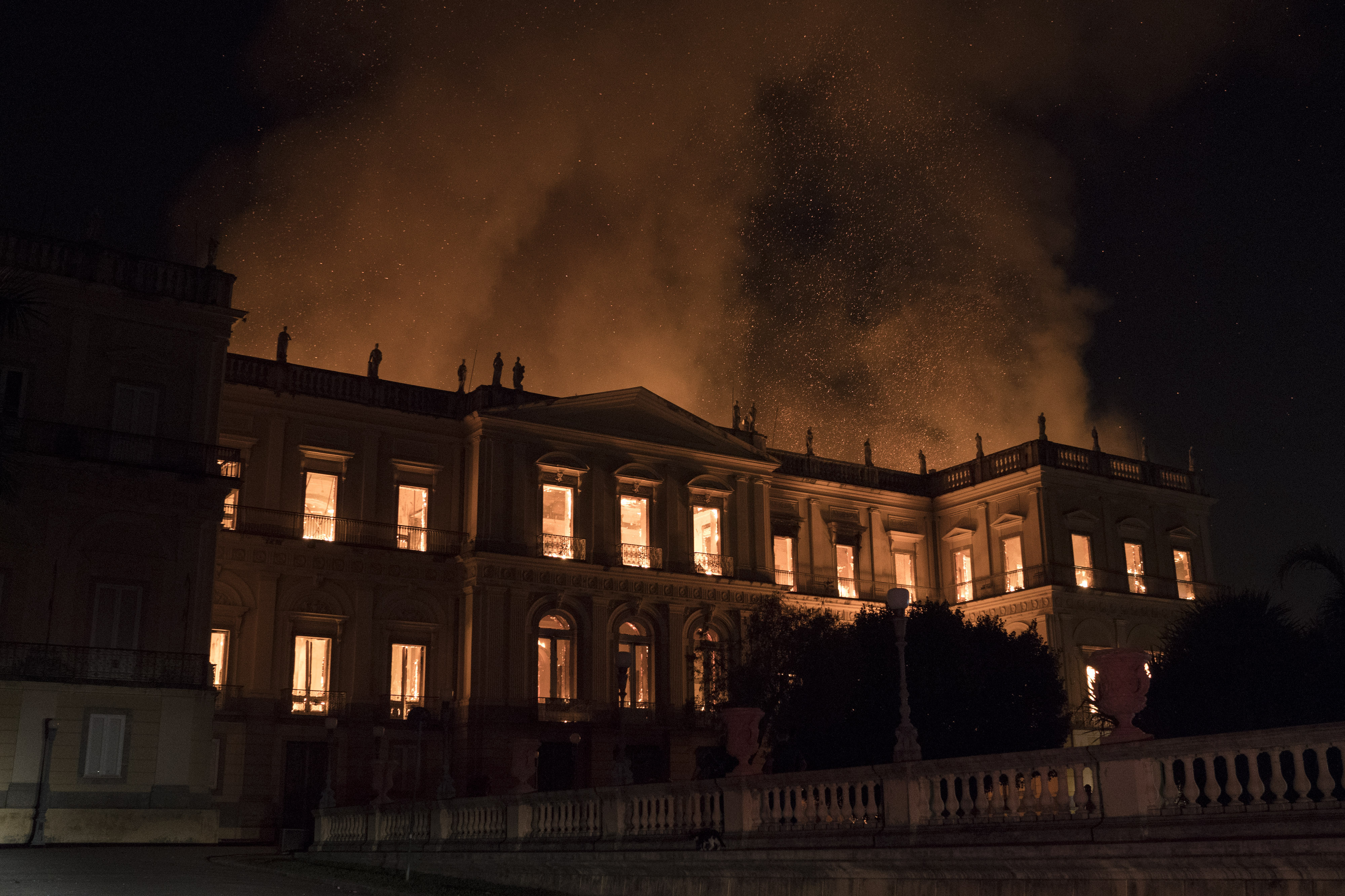 Flames engulf the 200-year-old National Museum of Brazil, in Rio de Janeiro, Sunday, Sept. 2, 2018. According to its website, the museum has thousands of items related to the history of Brazil and other countries. The museum is part of the Federal University of Rio de Janeiro (AP Photo/Leo Correa)