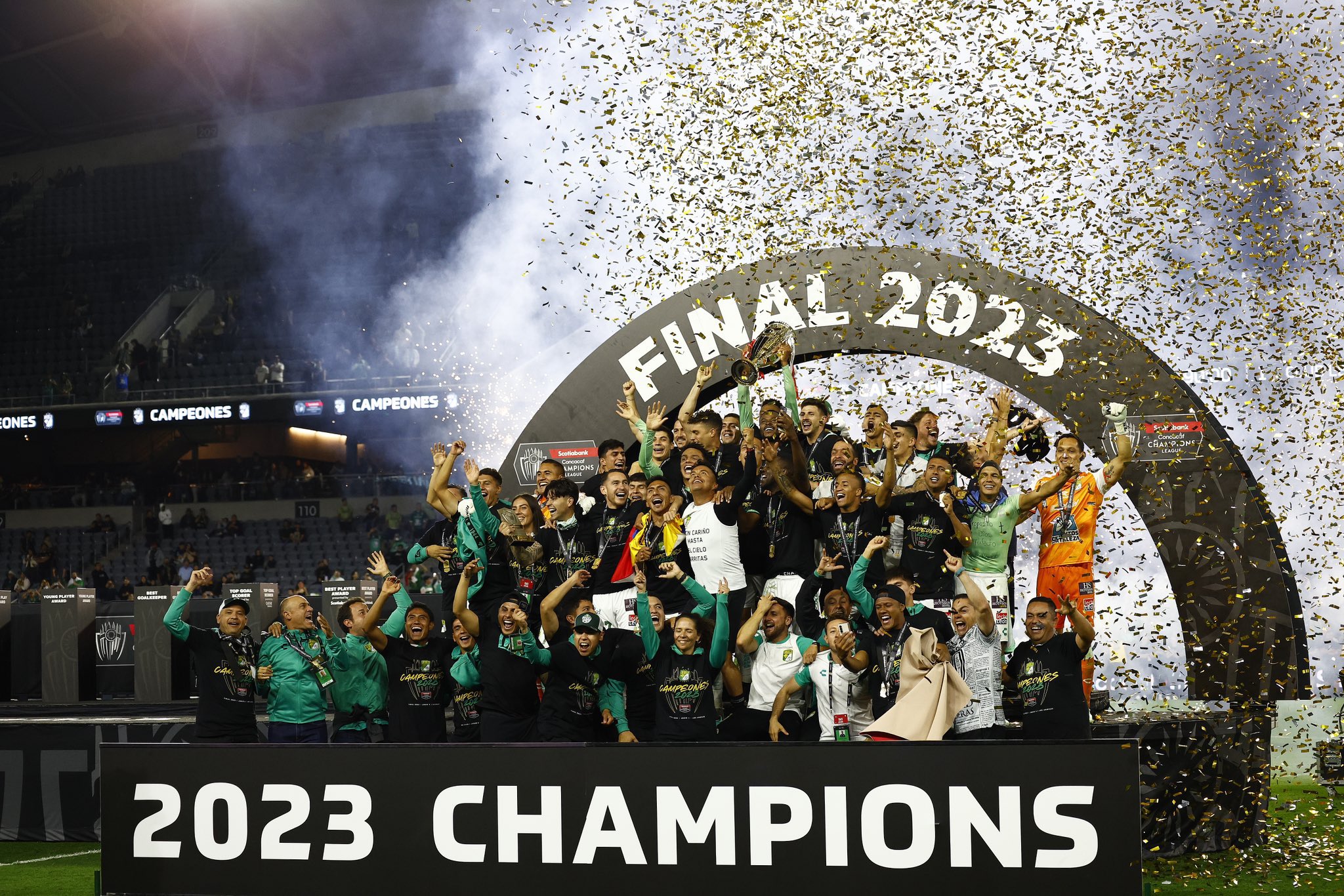 Club América y Alajuelense se coronan campeonas en México y Costa Rica
