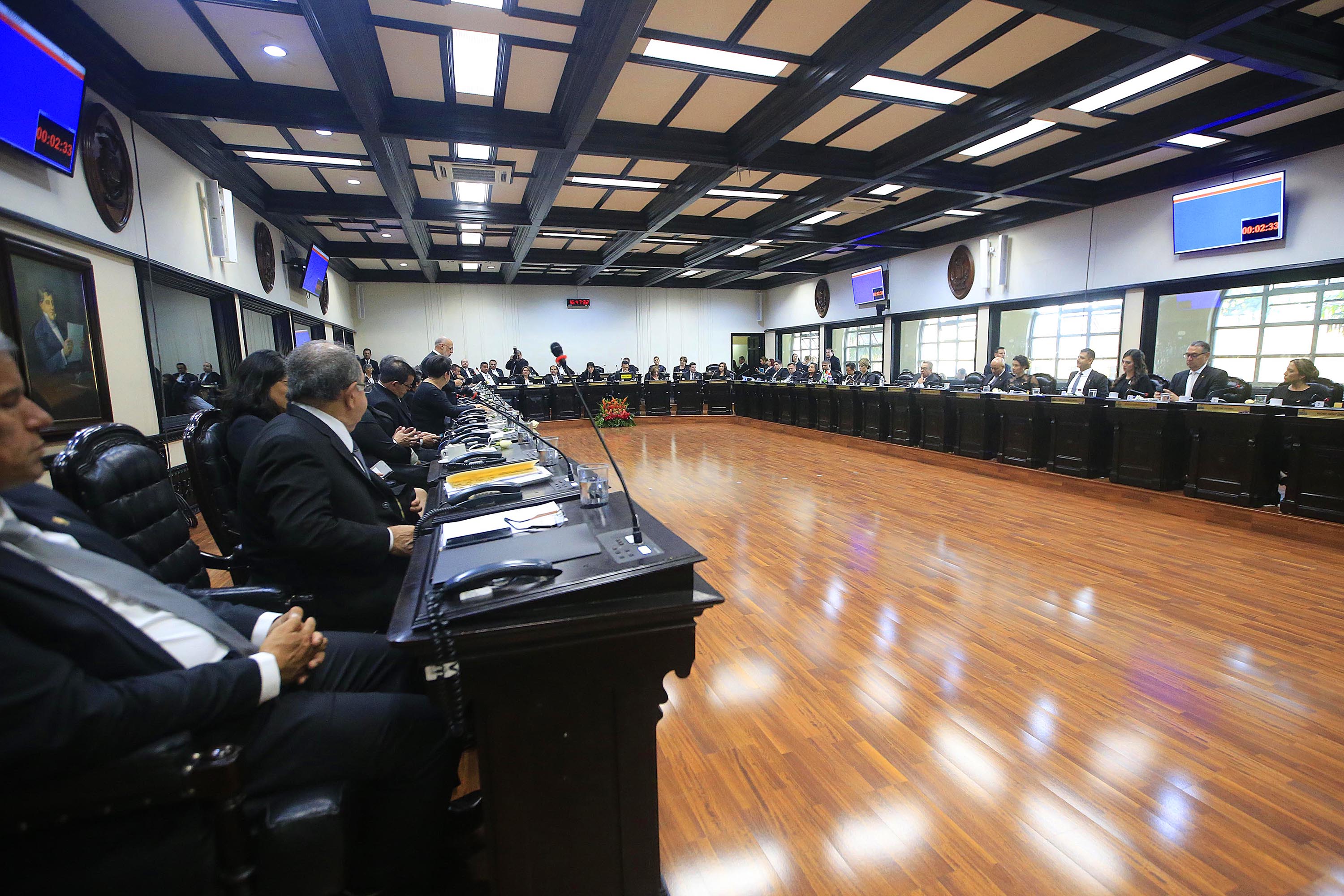 01/05/2018 Asamblea Legislativa. Negociaciones, reuniones y demás asuntos relacionados con el cambio de directorio este Primero de Mayo. Discurso del Jefe de Fracción del Partido Restauración Nacional, Carlos Avendaño. Foto: Rafael Pacheco