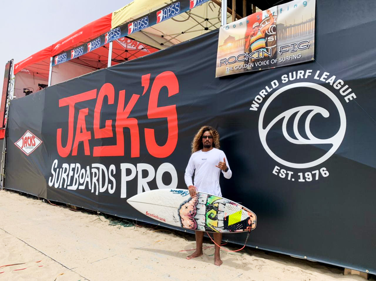 Cali Muñoz es el único latino que avanzó a cuartos de final del torneo