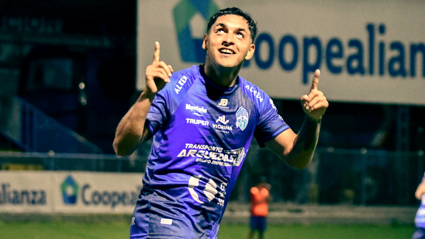 El mexicano Eduardo Pastrana anoto el segundo gol de los generaleños