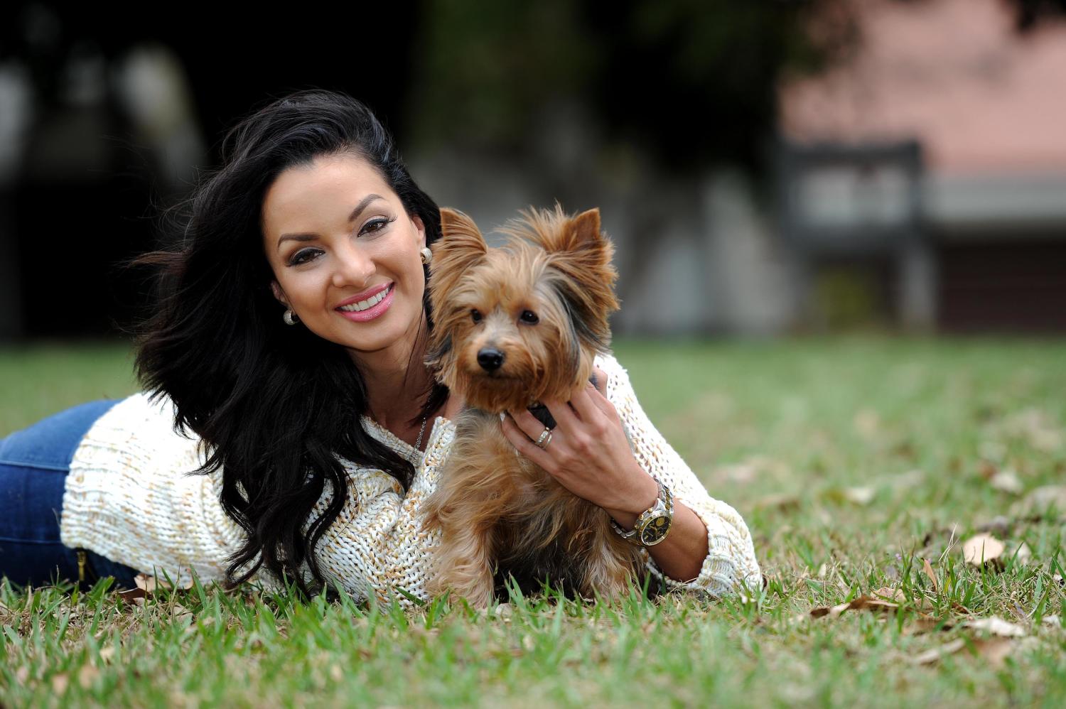 Verónica y su perro Valentín.