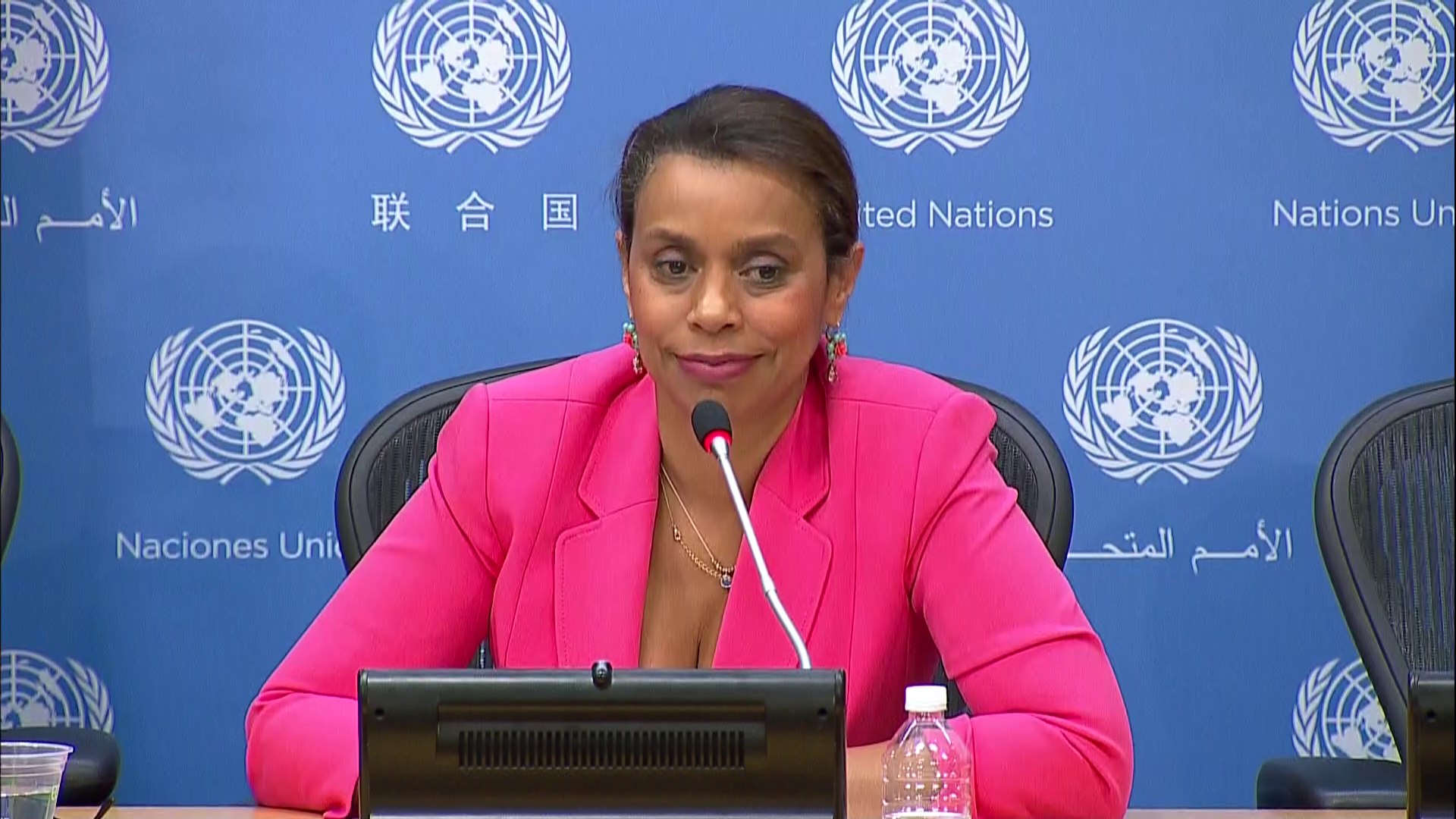 La diplomática Elayne Whyte Gómez, embajadora de Costa Rica ante los organismos de Naciones Unidas (ONU) con sede en Ginebra, Suiza, lideró el panel que negoció un tratado internacional que prohíb el uso de armas nuclares en todo el mundo.