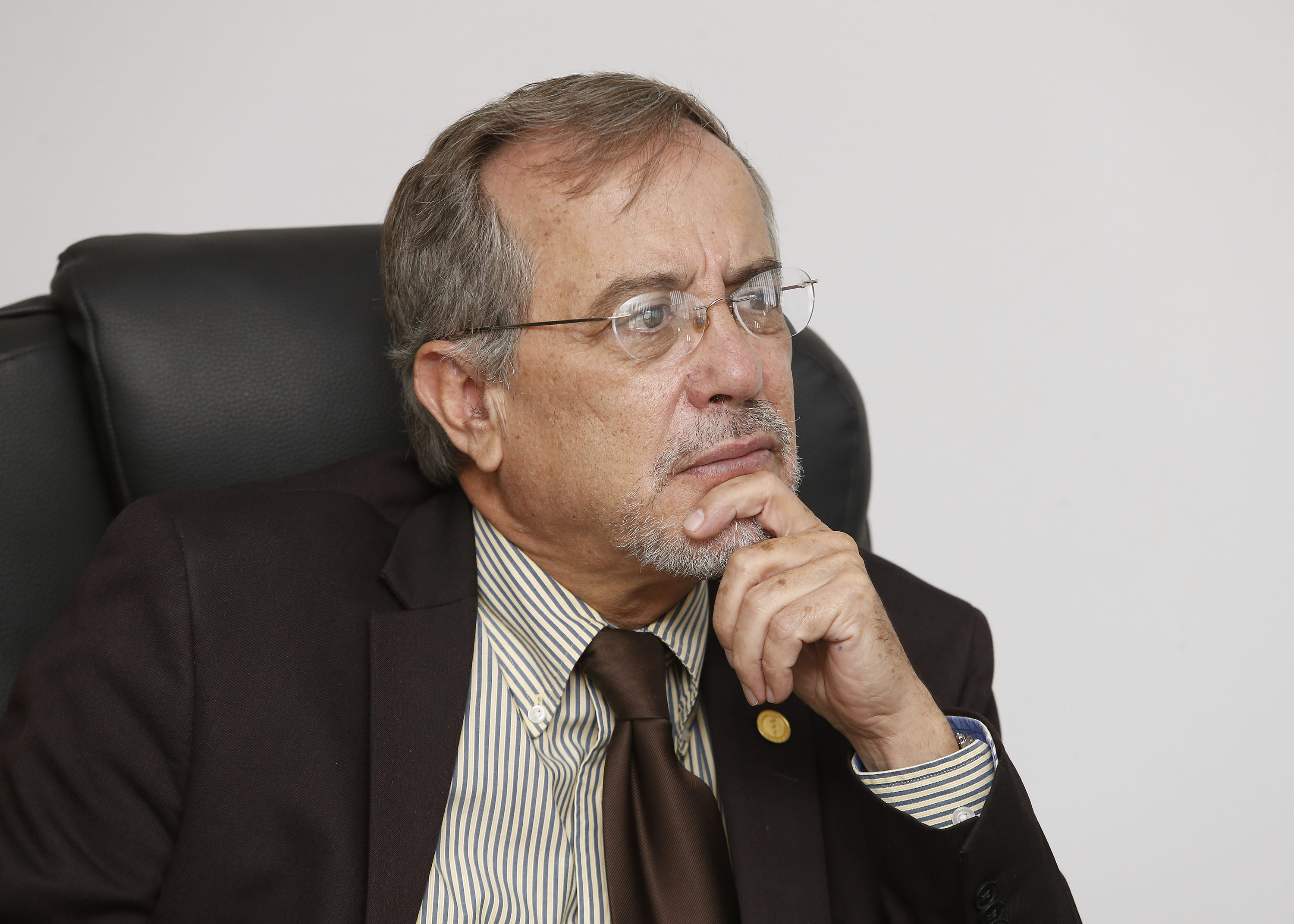 18/02/2019. Colegio de Médicos, Sabana Sur. Entrevista al nuevo presidente del Colegio de Médicos, Luis Carlos Pastor Pacheco y al doctor Mario Arias Murillo acerca de su propuesta al frente del colegio. En la foto: Foto: Albert Marín.