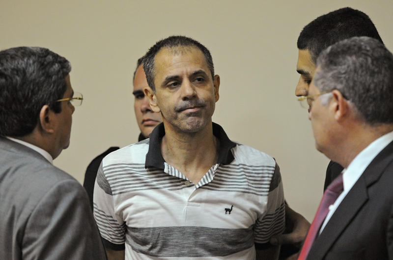 Juan Carlos Quesada Salas escuchó atento la lectura de la parte dispositiva de la sentencia en la sala N.° 13 del Tribunal Penal de Hacienda, en Goicoechea. A él le prorrogaron por ocho meses la prisión preventiva a la espera de que el fallo quede en firme. | ALBERT MARÍN