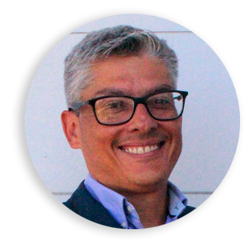 Víctor Umaña, opinión