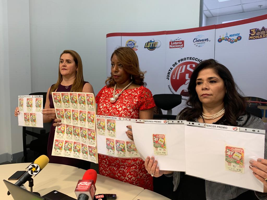 9 personas han cambiado 32 fracciones del Gordo navideño en la JPS.