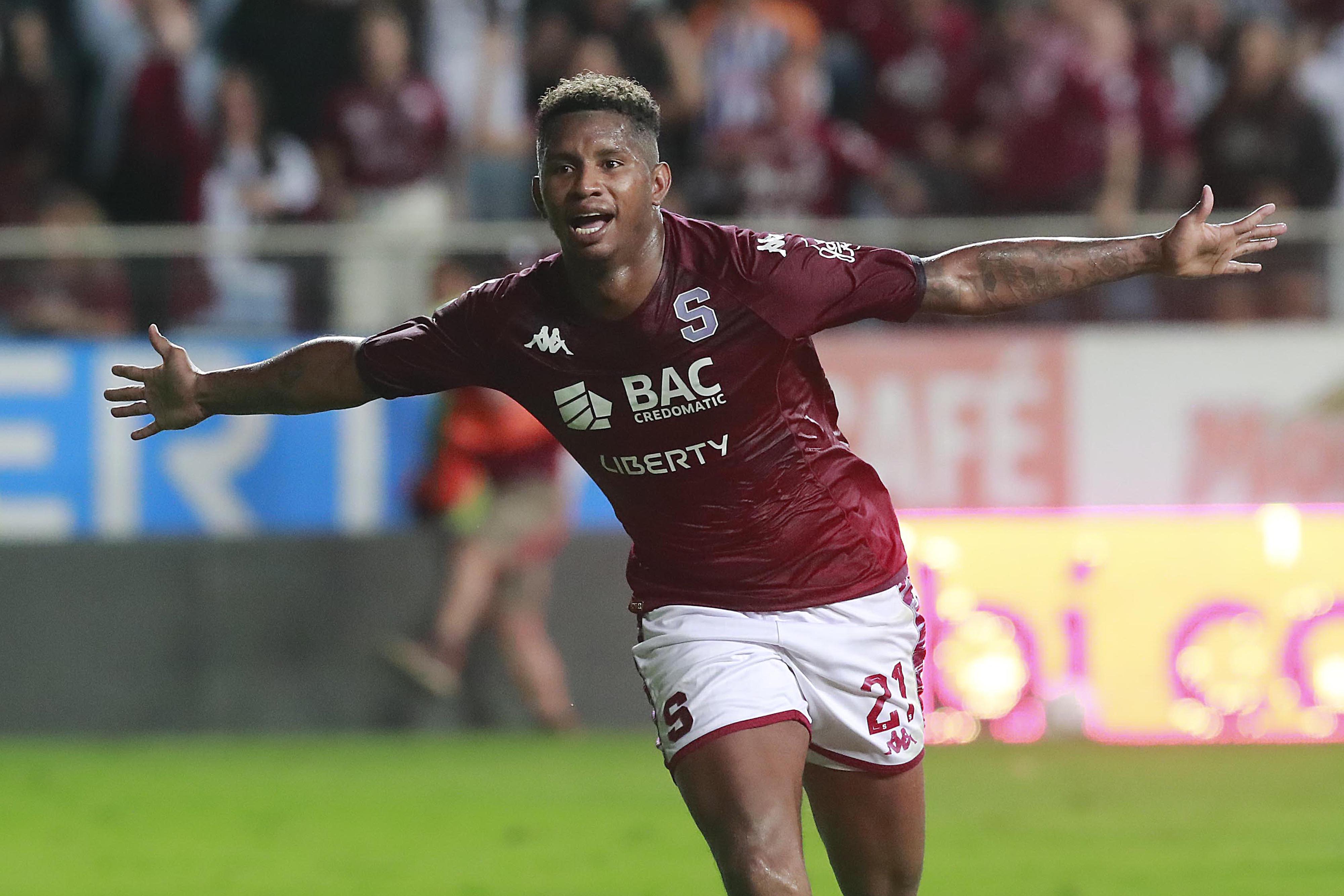 04/11/2023 Estadio Ricardo Saprissa, Tibás. El Deportivo Saprissa recibió a la Liga Deportiva Alajuelense, en una nueva versión del Clásico Nacional en partido de la jornada 18, Torneo de Apertura, Liga Promérica 2023.
