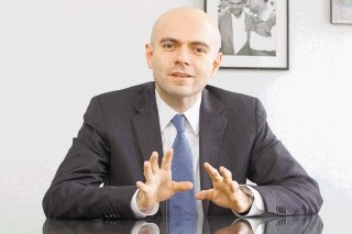 El economista José Luis Arce, hace un breve repaso de las implicaciones que el panorama económico que dibuja el Banco Central, tendrá sobre las personas, las empresas y el Gobierno.