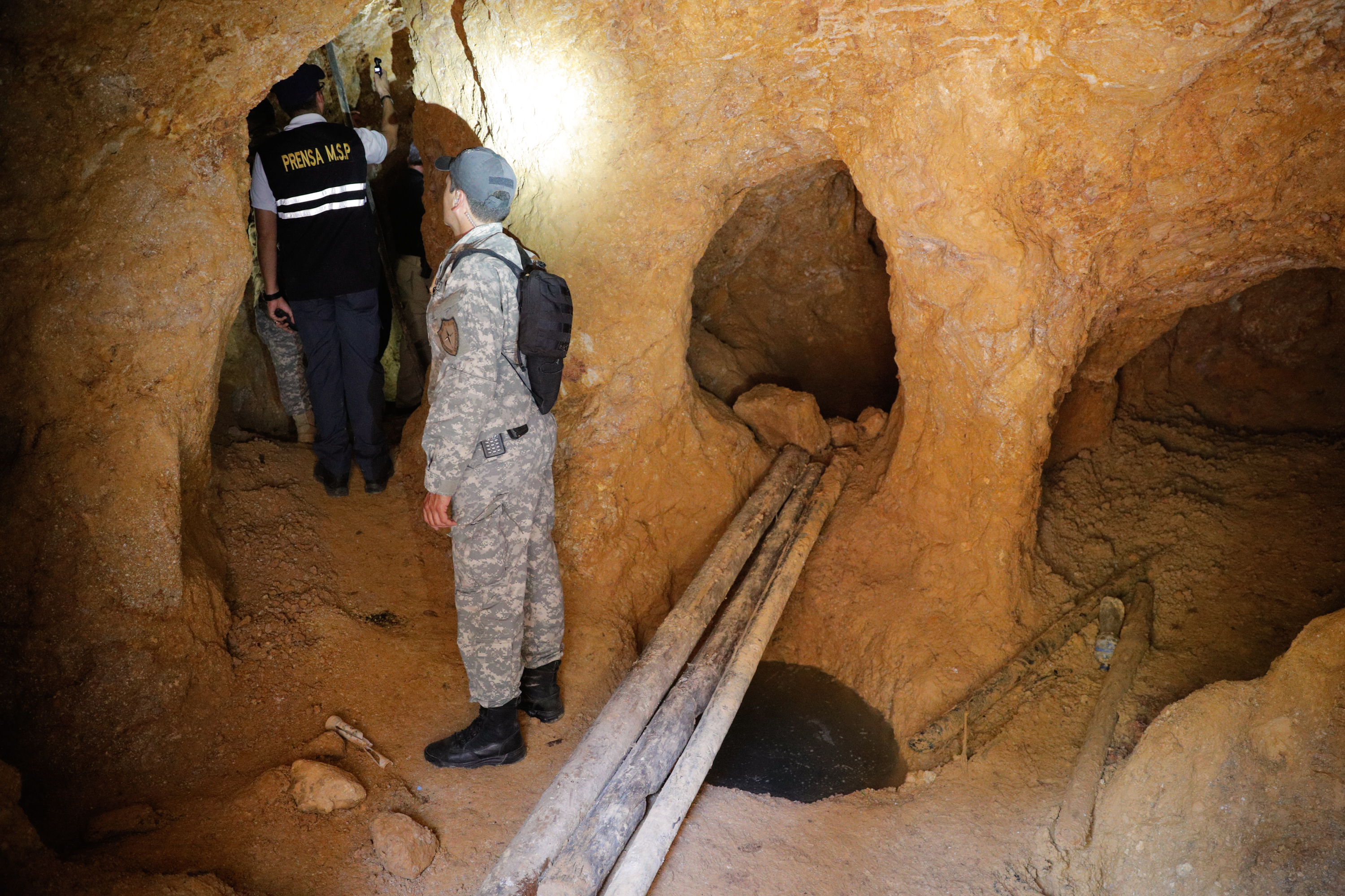 27/3/2019. Cutris de San Carlos. Gira de prensa, con los distintos cuerpos policiales del pais a la zona de Crucitas para ver el estado actual del area afectada por la extraccion ilegal de oro. Foto Jeffrey Zamora