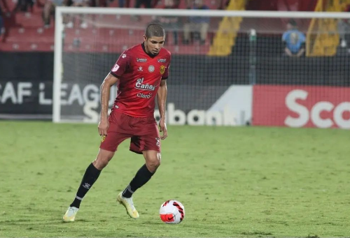 Getsel Montes Escobar
Defensor hondureño
Nuevo jugador del Herediano
28 de diciembre del 2023
Tomadas de redes sociales
