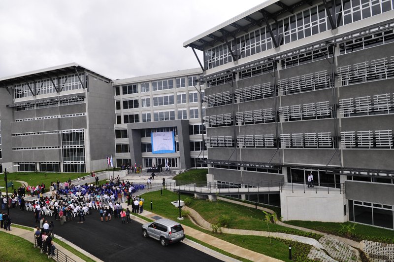 29-1-2014, UCR San Pedro, Inauguración del edificio de la facultad de ciencias sociales, foto adrian soto