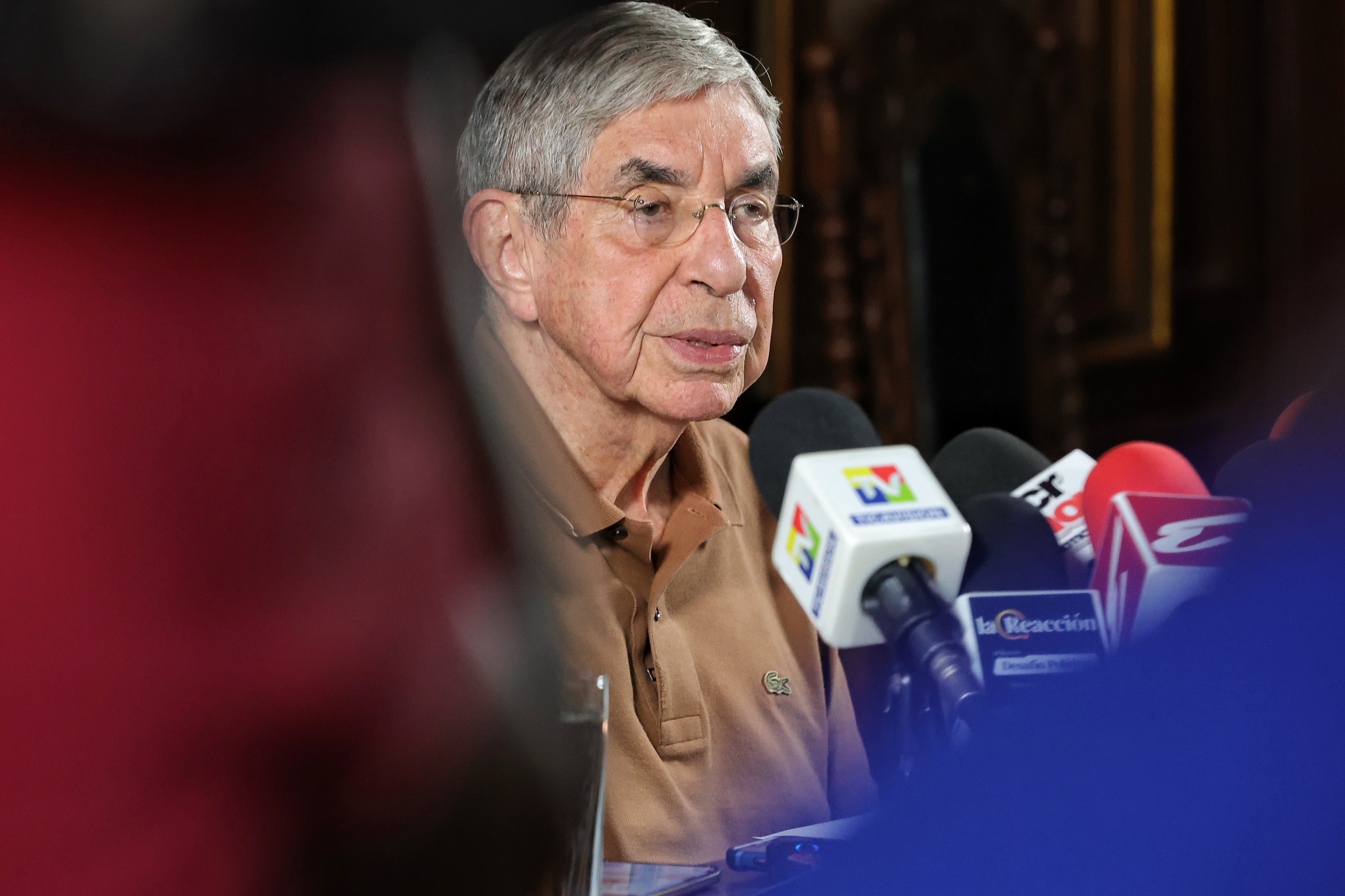Conferencia de prensa brindada por el señor Ex Presidente de la República de Acosta Rica en relación a la cancelación de la visa americana / Foto John Durán