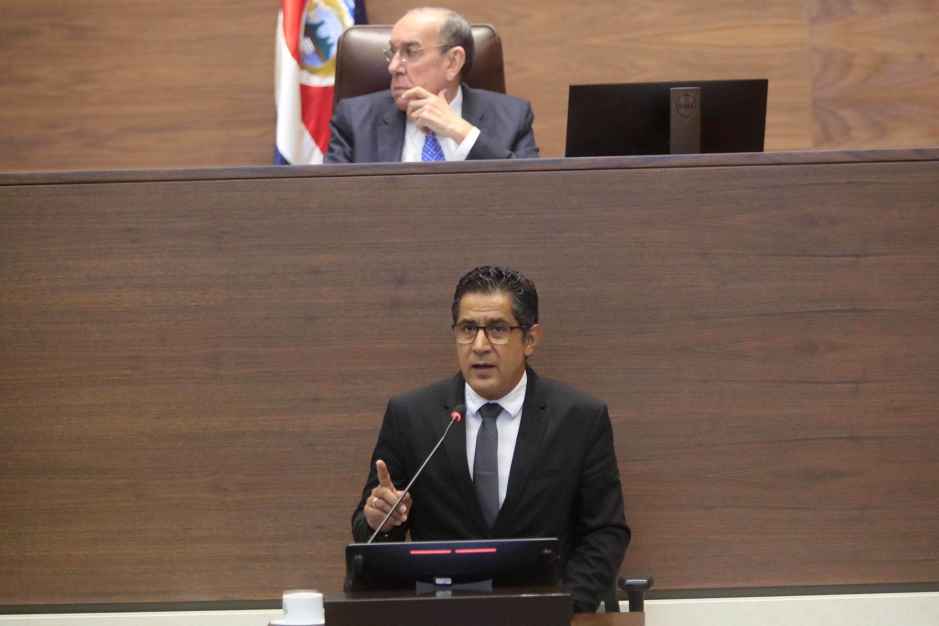 28/06/2023 Asamblea Legislativa. Comparecencia del ministro de Hacienda, Nogui Acosta. Durante la sesión plenaria de esta tarde, los diputados escucharon la exposición del funcionario y luego procedieron con el interrogatorio.