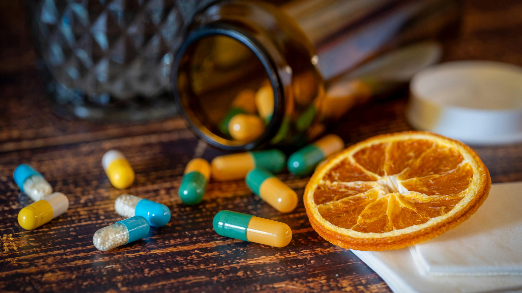El colágeno se puede estimular con alimentos comunes como carnes, cítricos y semillas, sin necesidad de suplementos costosos.
