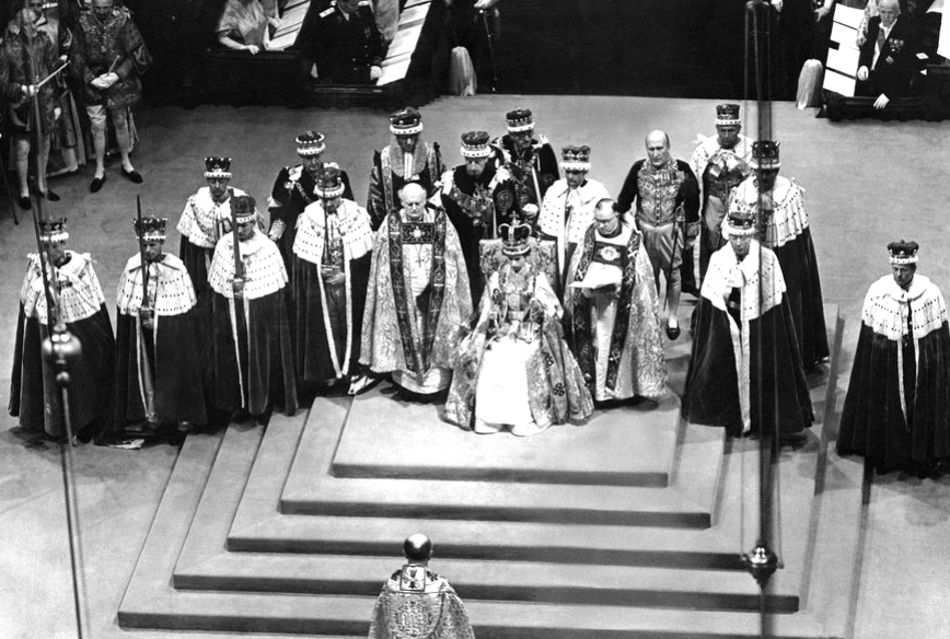 La reina Isabel II cumple este 6 de febrero seis años de estar en el trono. Ella fue coronada en 1952, a sus 25 años. Foto: GDA