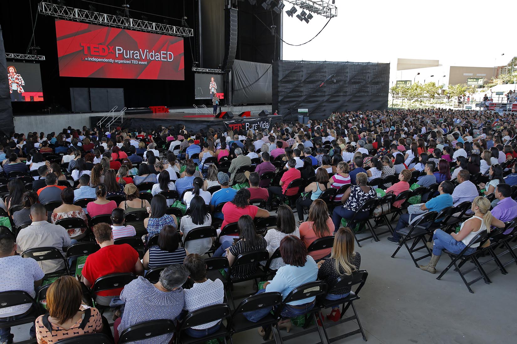 Anfiteatro Coca Cola en Parque Viva es la sede del TEDx Pura Vida Educación 2017.