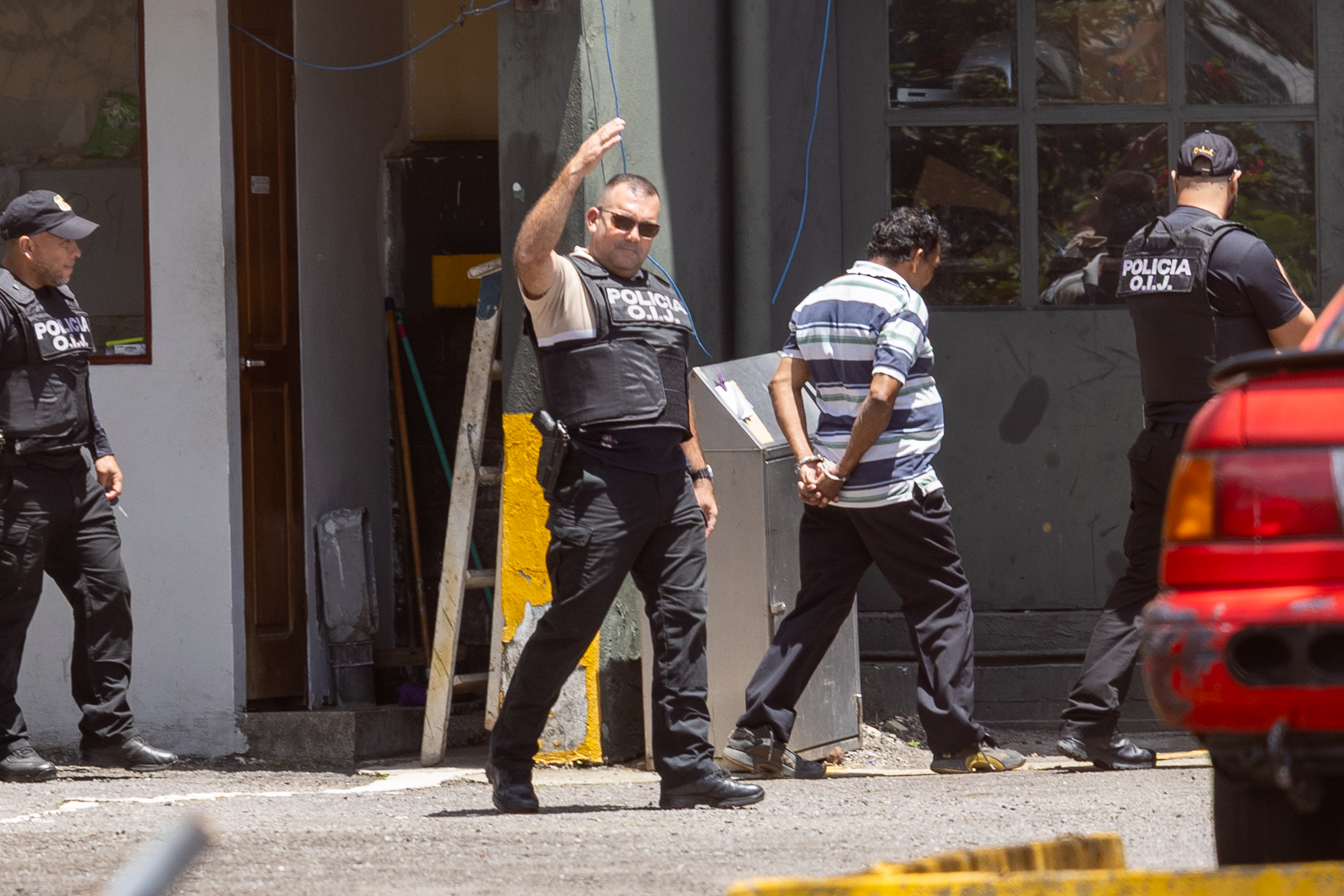 15/07/2025 Allanamiento en San José de trata de personas de la mafia de Tren Aragua.