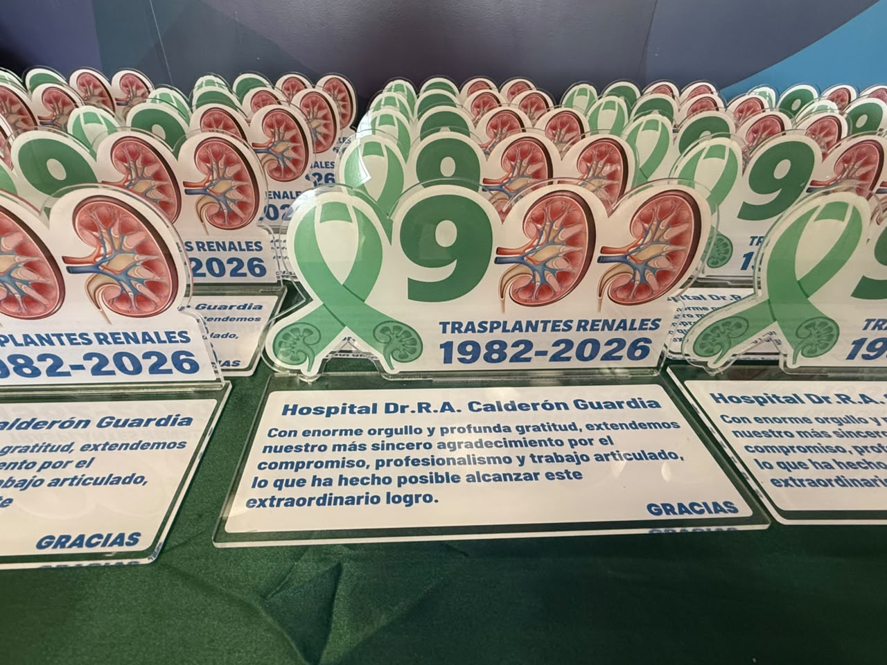 El centro médico celebró cuatro décadas de trasplantes y explicó las formas disponibles para registrar la voluntad de donar órganos.