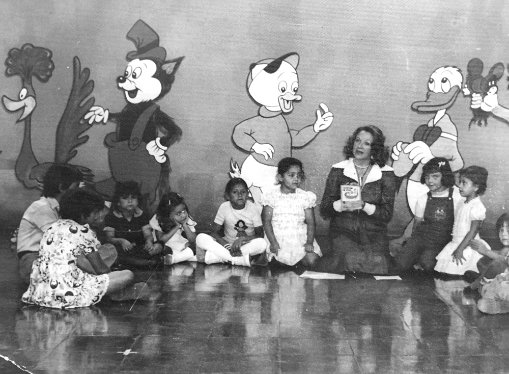 Longevo espacio. Tía Flory llevó a Recreo Grande en 1976 a Teletica. Fue hasta 1992, un año después de la muerte de su hijo, que comenzó a vestirse de hada madrina. Laura Vázquez para LN