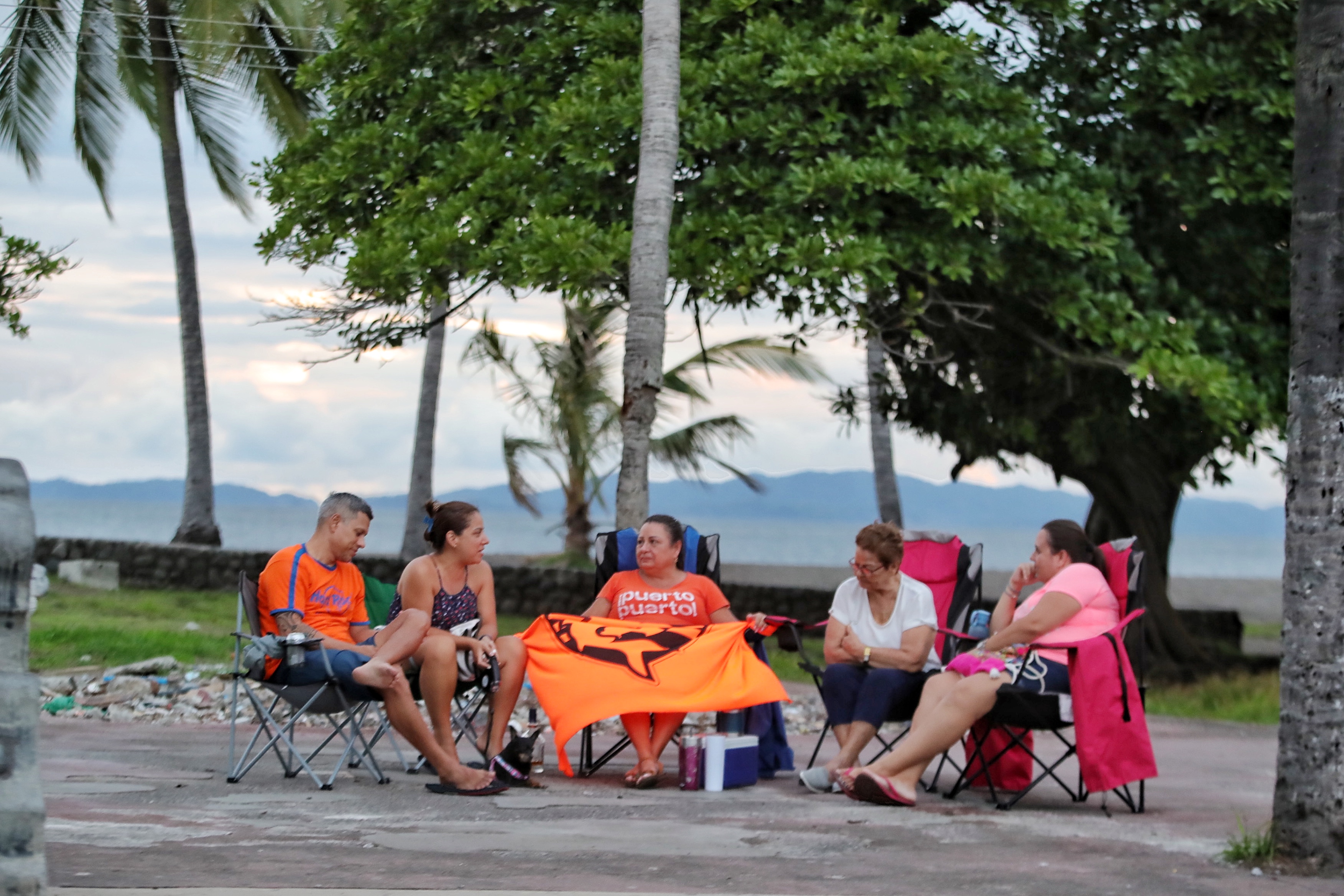 Con pantallas frente a la playa y 1.500 aficionados en Alajuela; así  vivirán porteños final ante Carmelita | La Nación