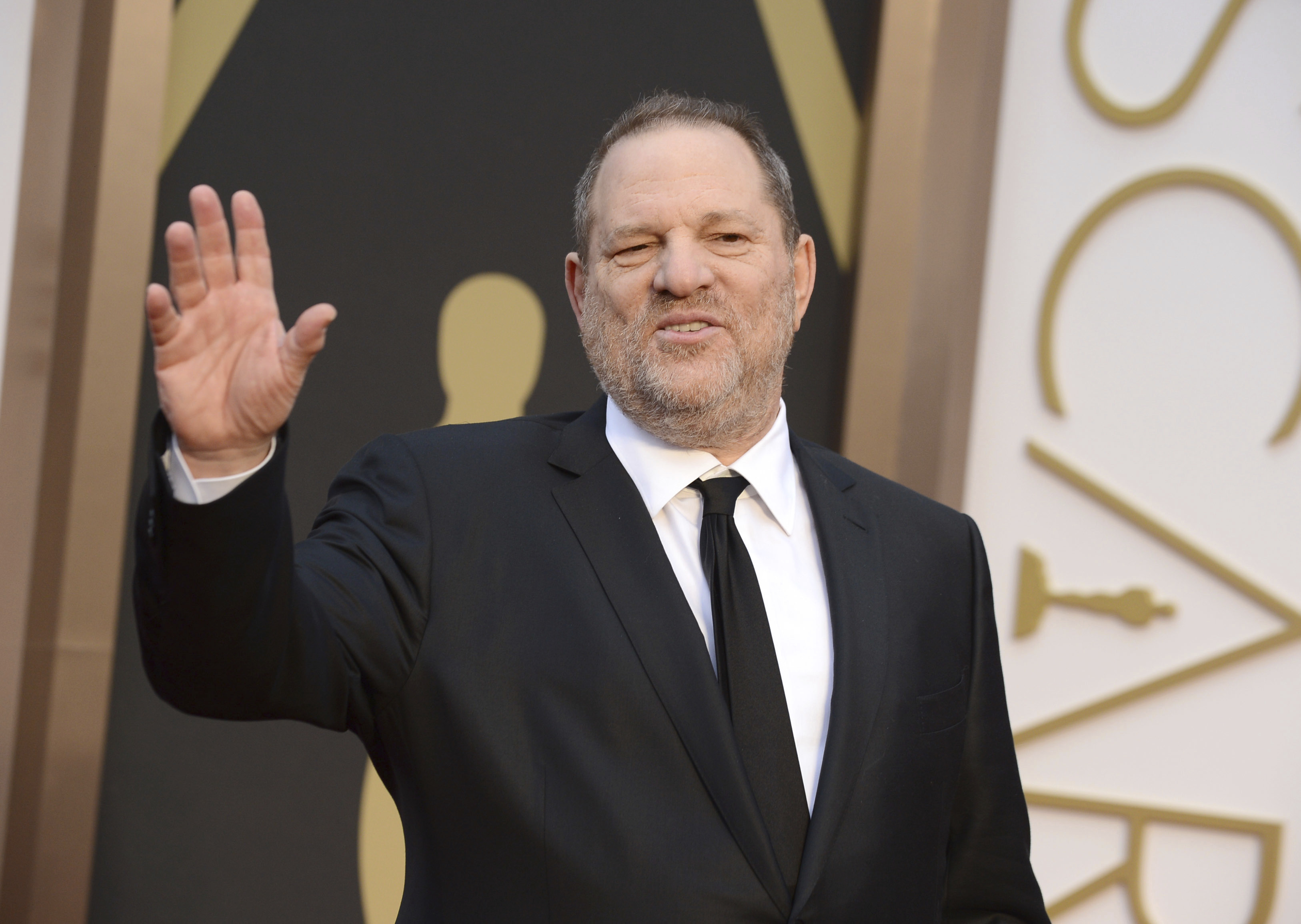 Harvey Weinstein se alejará un tiemp opara solucionar la bronca que se le vino encima. AP.