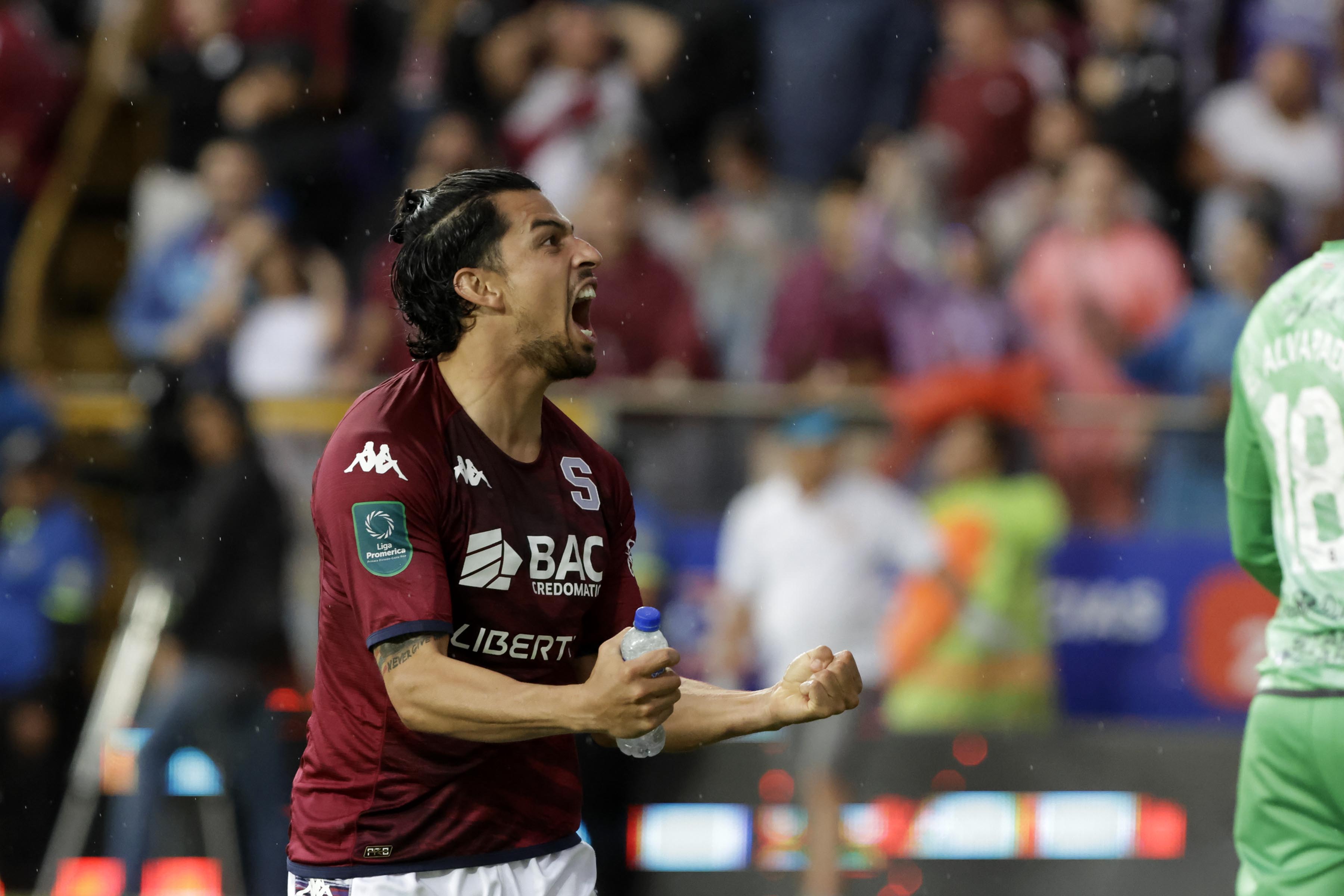 26/05/2024. Estadio Ricardo Saprissa Aymá, Tibás. Hora: 04:00 p.m. Final del del Torneo de Clausura 2024 entre el Deportivo Saprissa y Liga Deportiva Alajuelense (LDA), disputada en el Estadio Ricardo Saprissa Aymá, Tibás. Fotos: Mayela López
