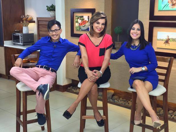 Rodrigo Villalobos, Adriana Durán y Thais Alfaro (de izq. a der.) presentaron este viernes el último 'Buen día'.