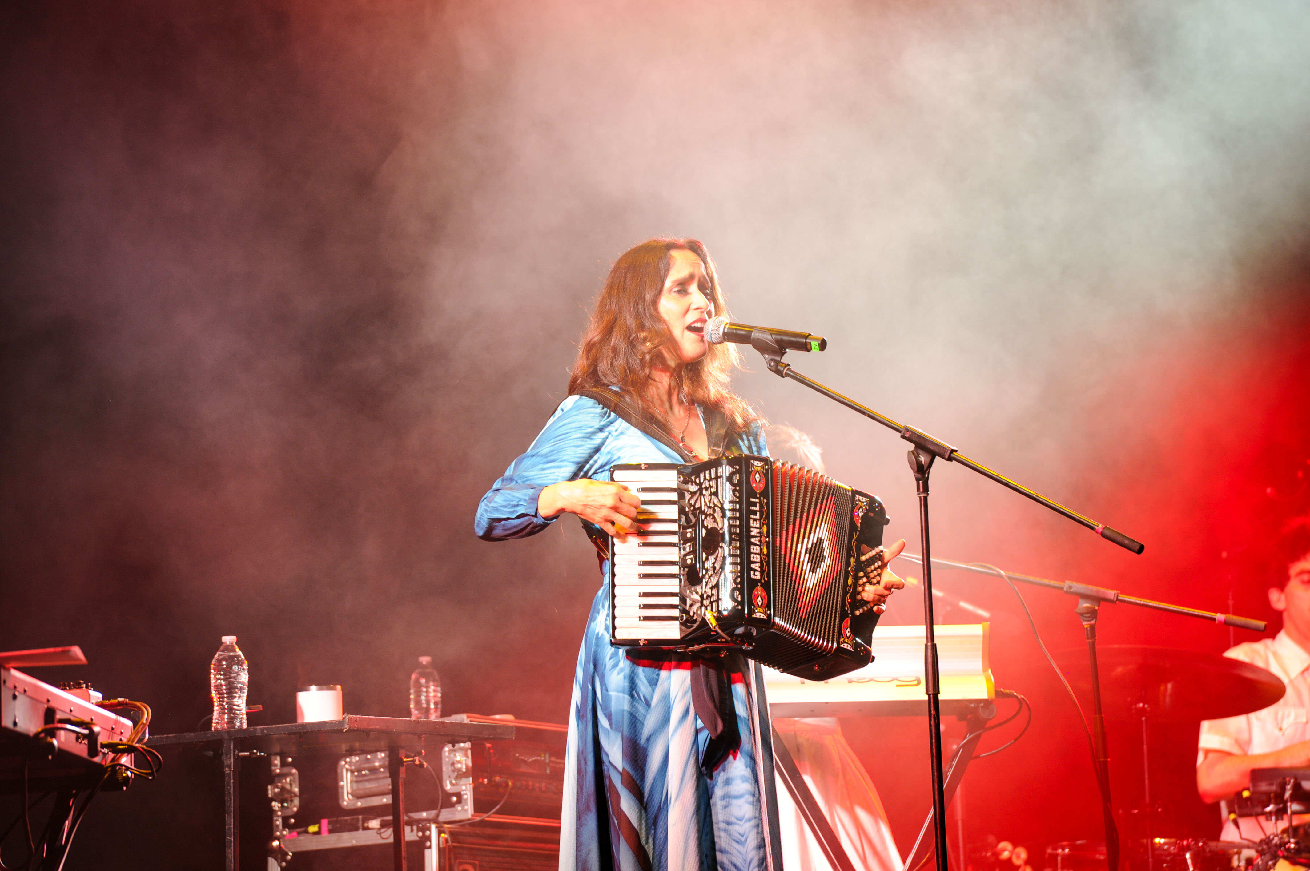 Julieta Venegas agota el Palacio de los Deportes y provoca el mayor fenómeno de su carrera