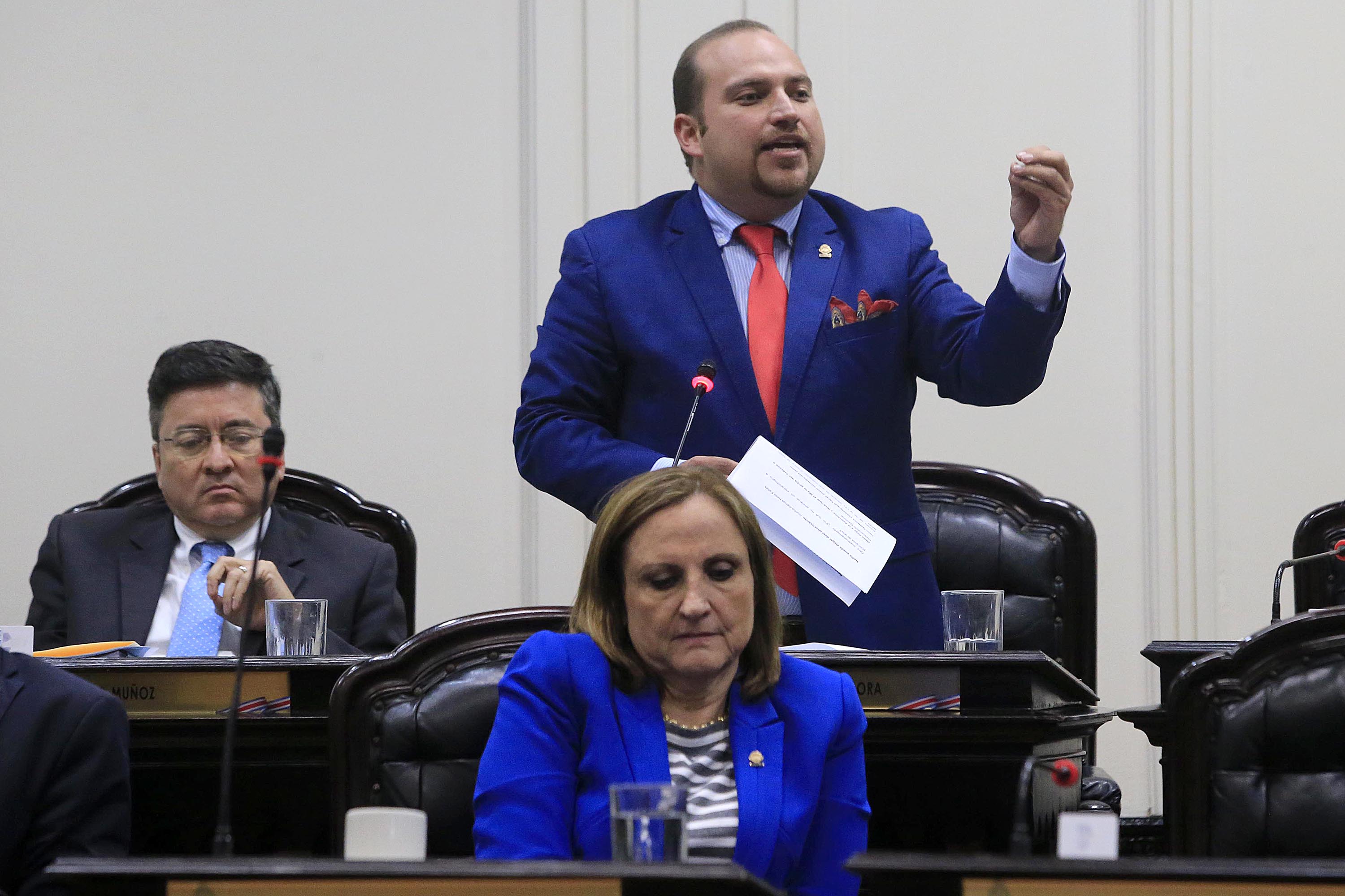 20/05/2019 Asamblea Legislativa. Diputados en Sesión Plenaria. Diputados Zoila Rosa Volio Pacheco (adelante) Pedro Muñoz y Heriberto Abarca. Foto: Rafael Pacheco