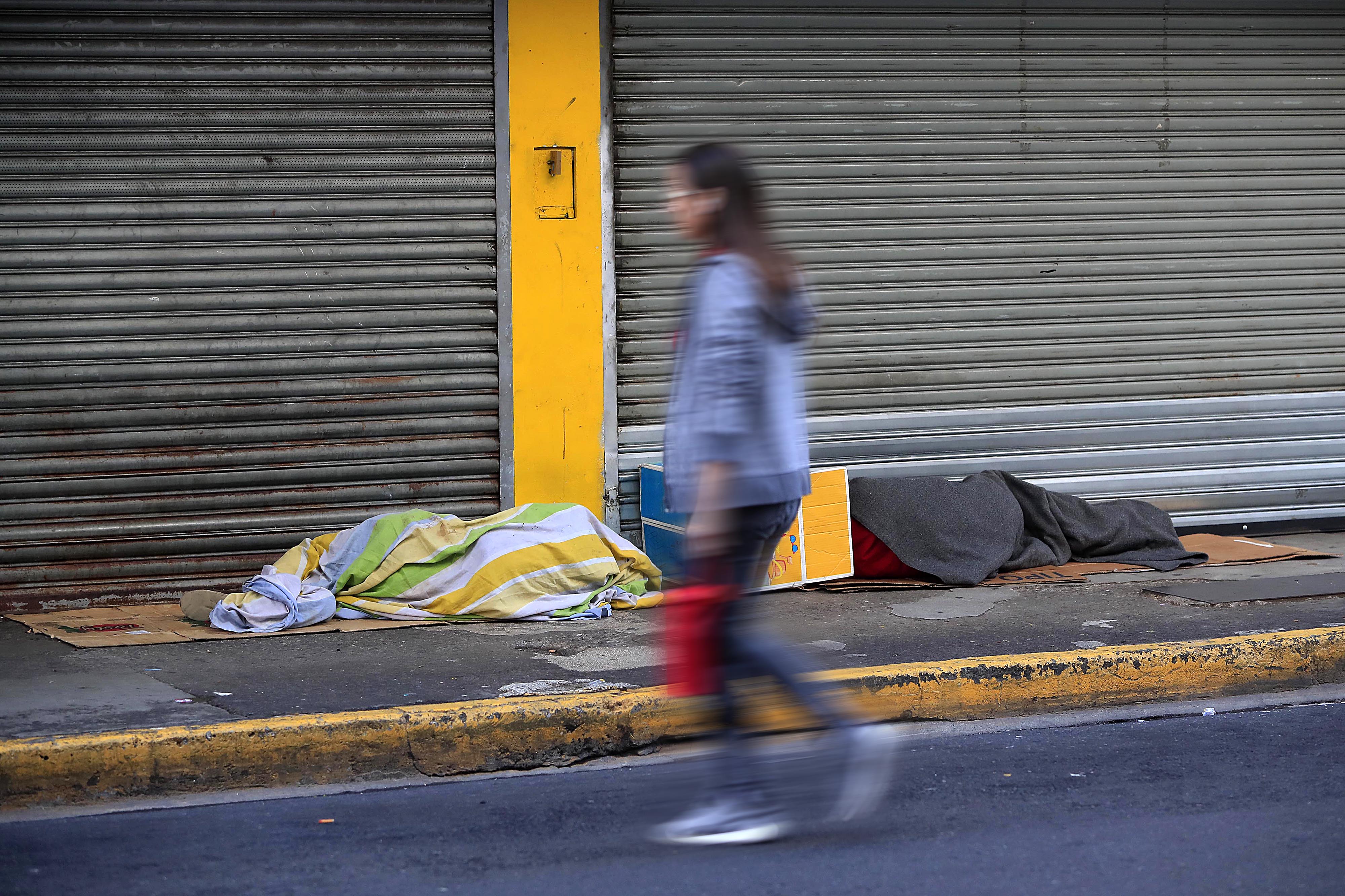 En el cantón de San José hay entre 3.000 y 5.000 personas en situación de calle, según el regidor Brandon Guadamuz.