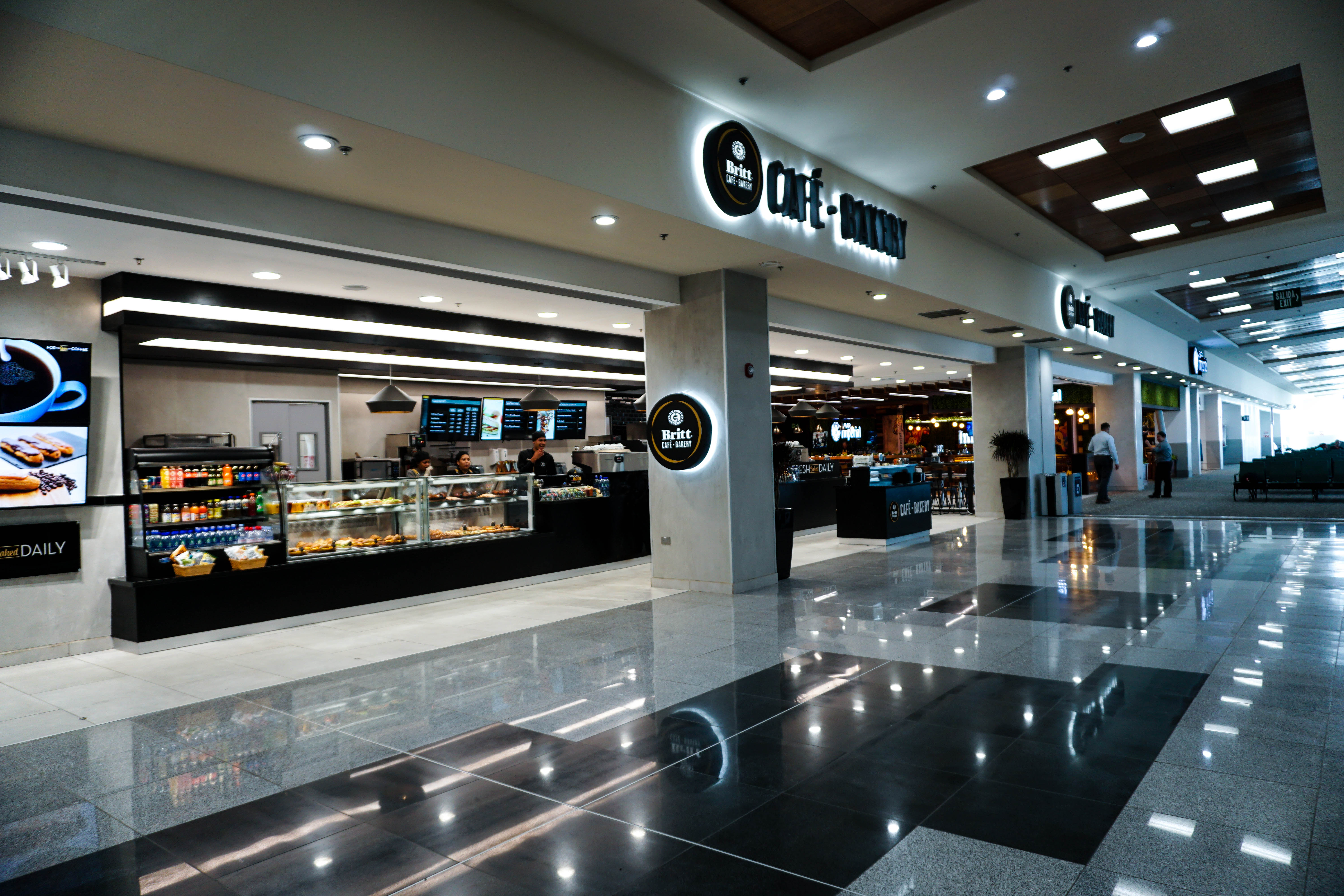 Britt Café & Bakery tiene cinco locales ubicados en el aeropuerto Juan Santamaría, aeropuerto Daniel Oduber, en el complejo comercial Jacó Walk, en la Clínica Bíblica de San José y en Multiplaza del Este. Fotografías cortesía de Britt.