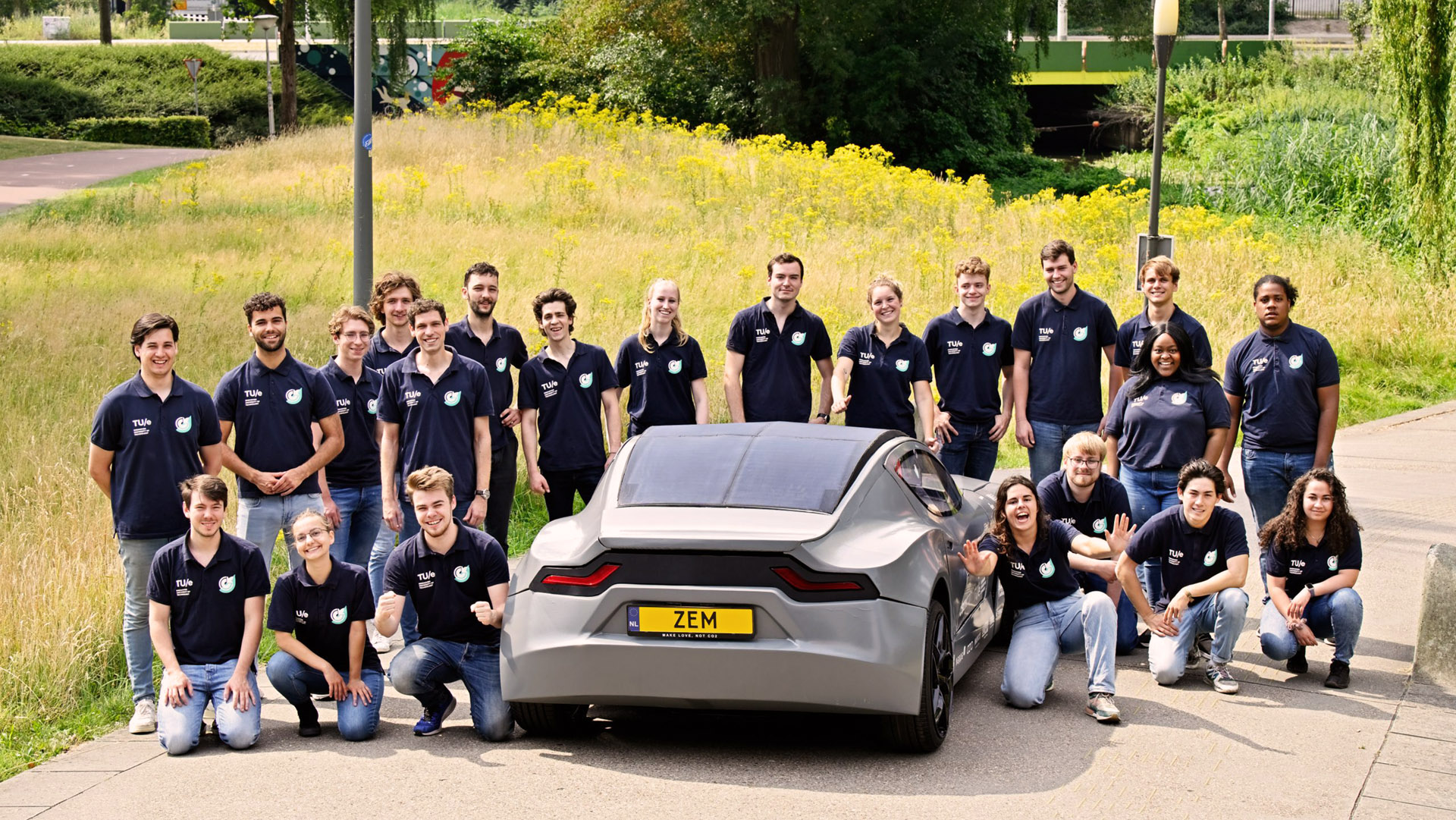 ZEM.  The team, called Solar Team Eindhoven, consists of 35 students, the creators of