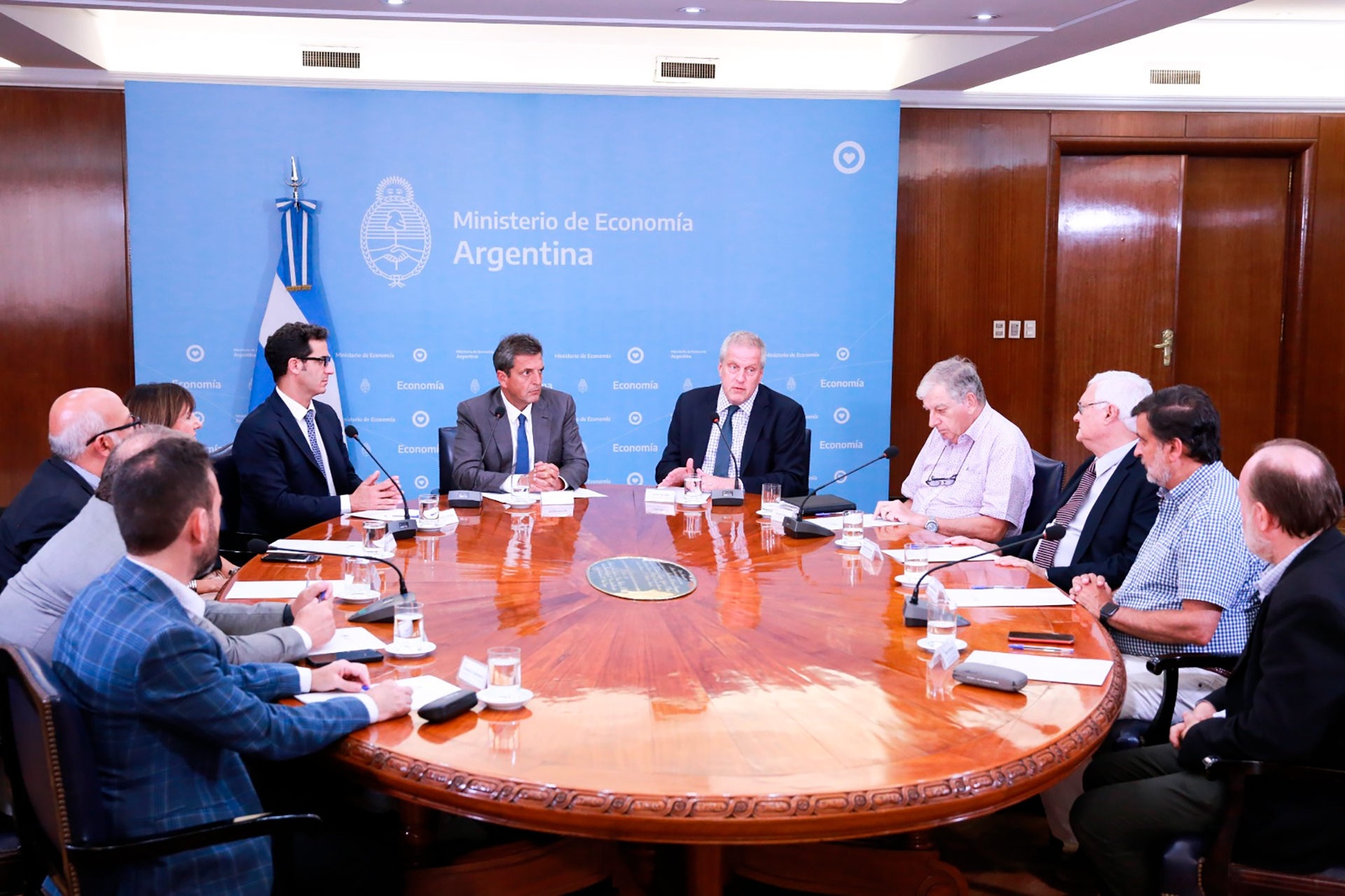 La reunión entre los ministros Massa y Perczyk con las entidades de la educación privada