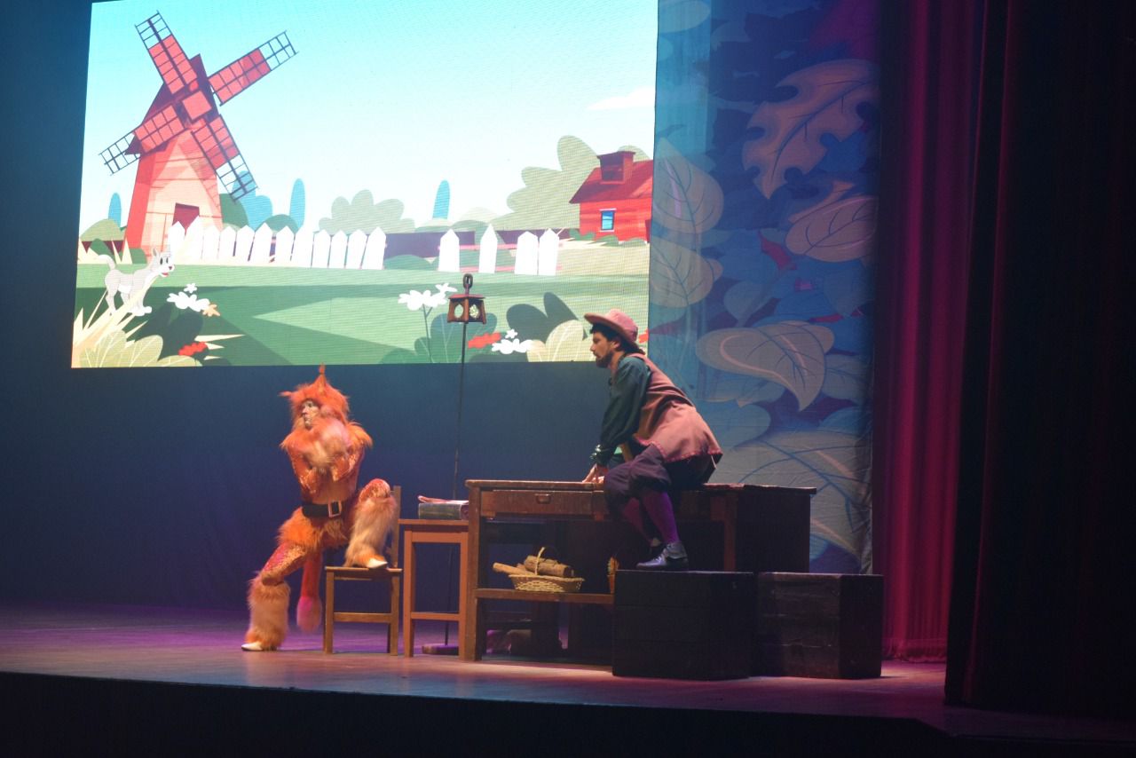 El clásico cuento de Charles Perrault, El gato con botas llega al teatro