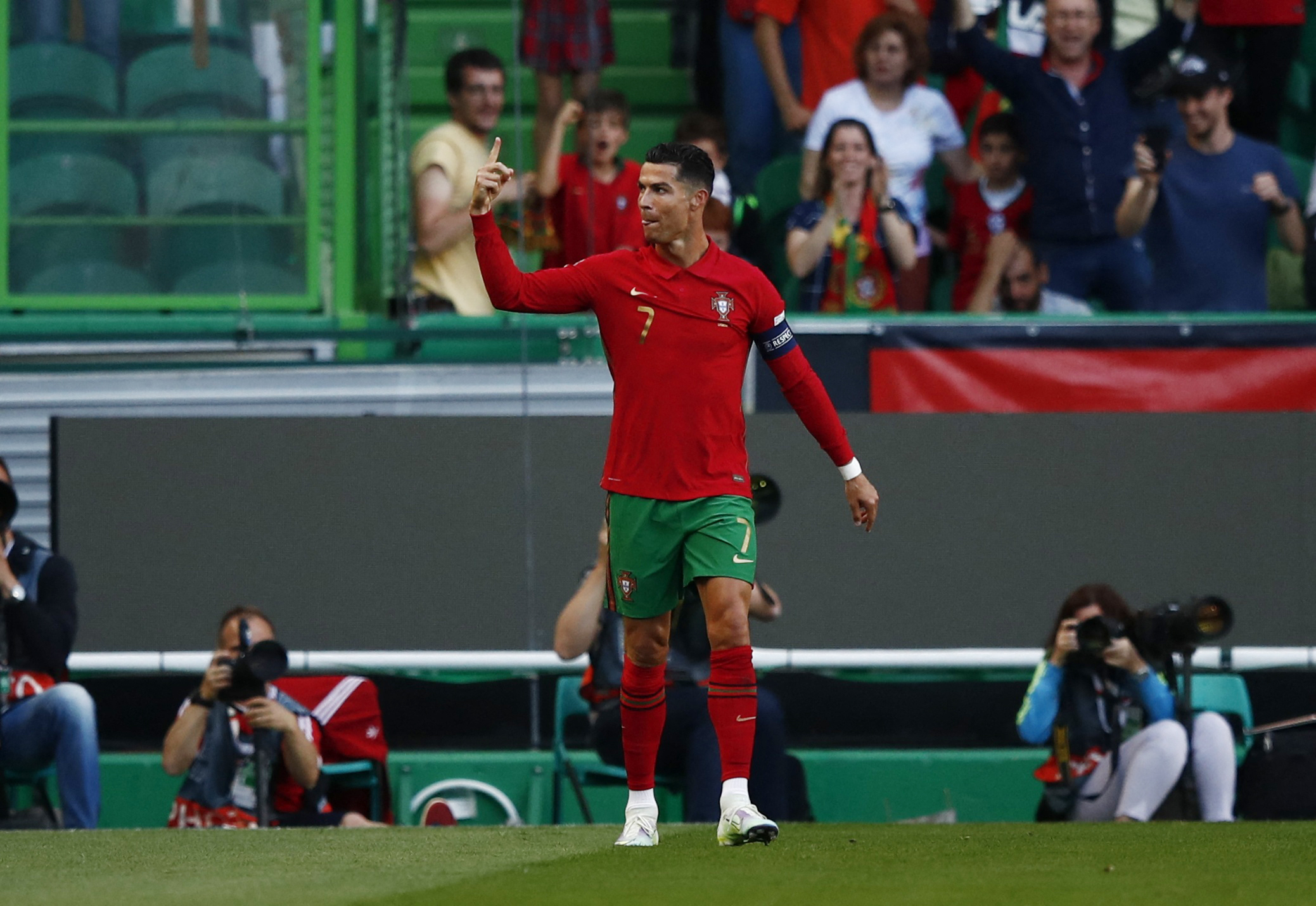 Doblete de Cristiano Ronaldo en Portugal vs Suiza por UEFA Nations League 2022