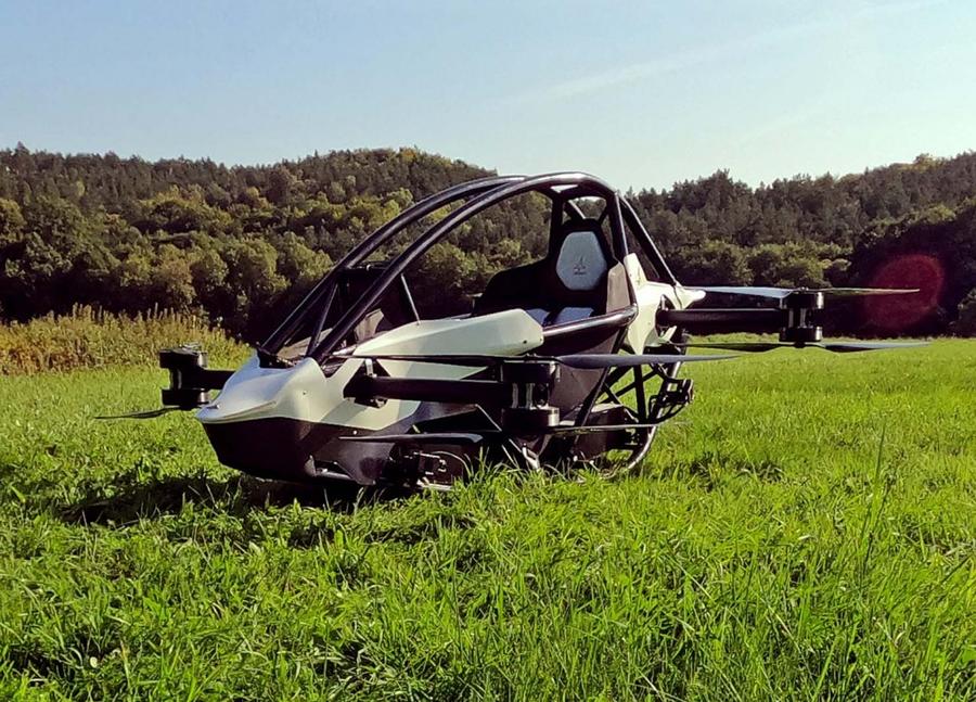 Se inspiraron en la serie “Los Supersónicos” para construir un vehículo  volador que cualquiera puede manejar - Infobae