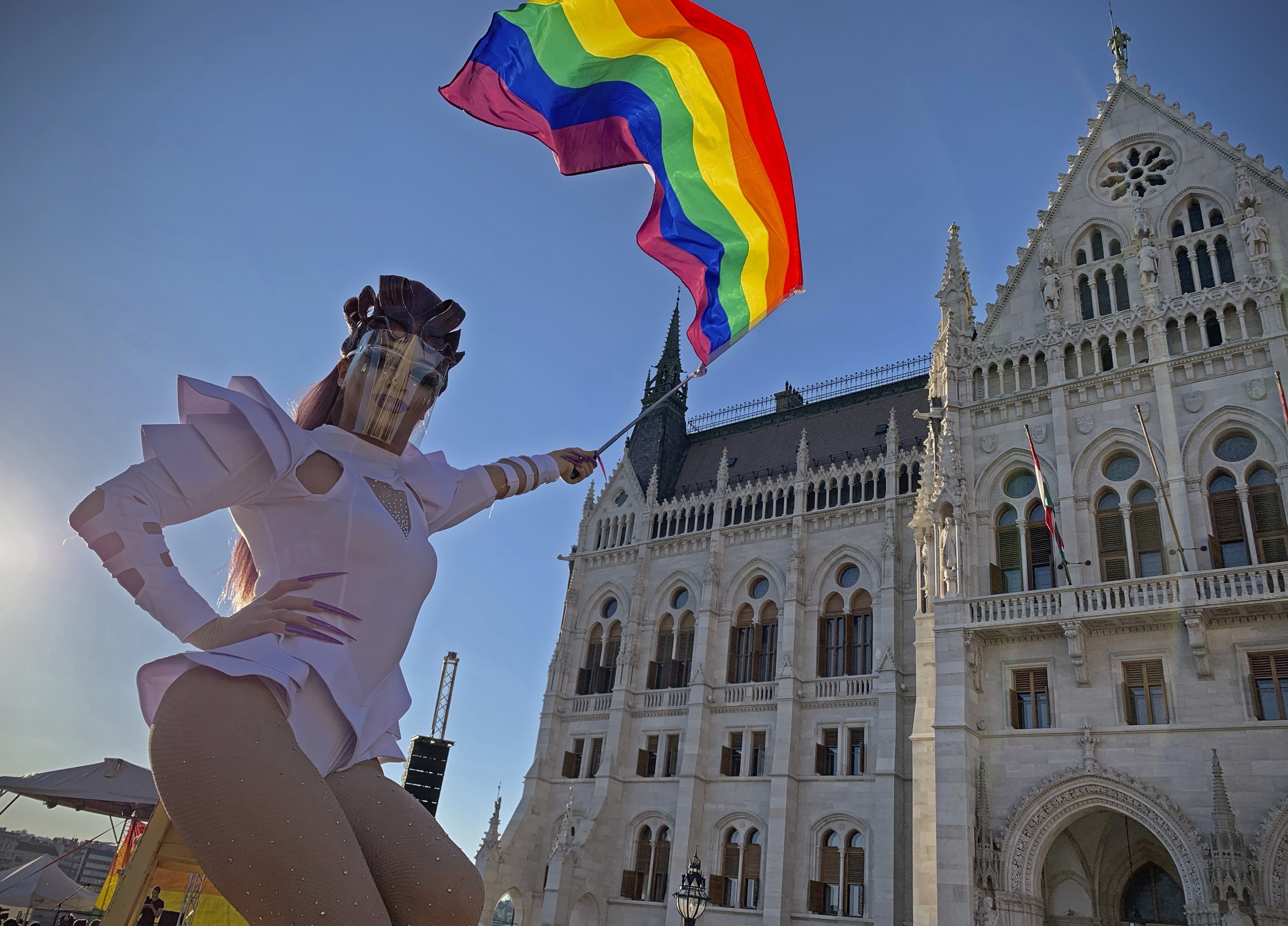 17 países de la Unión Europea condenaron las acciones anti LGTBIQ+ de Viktor Orbán en Hungría