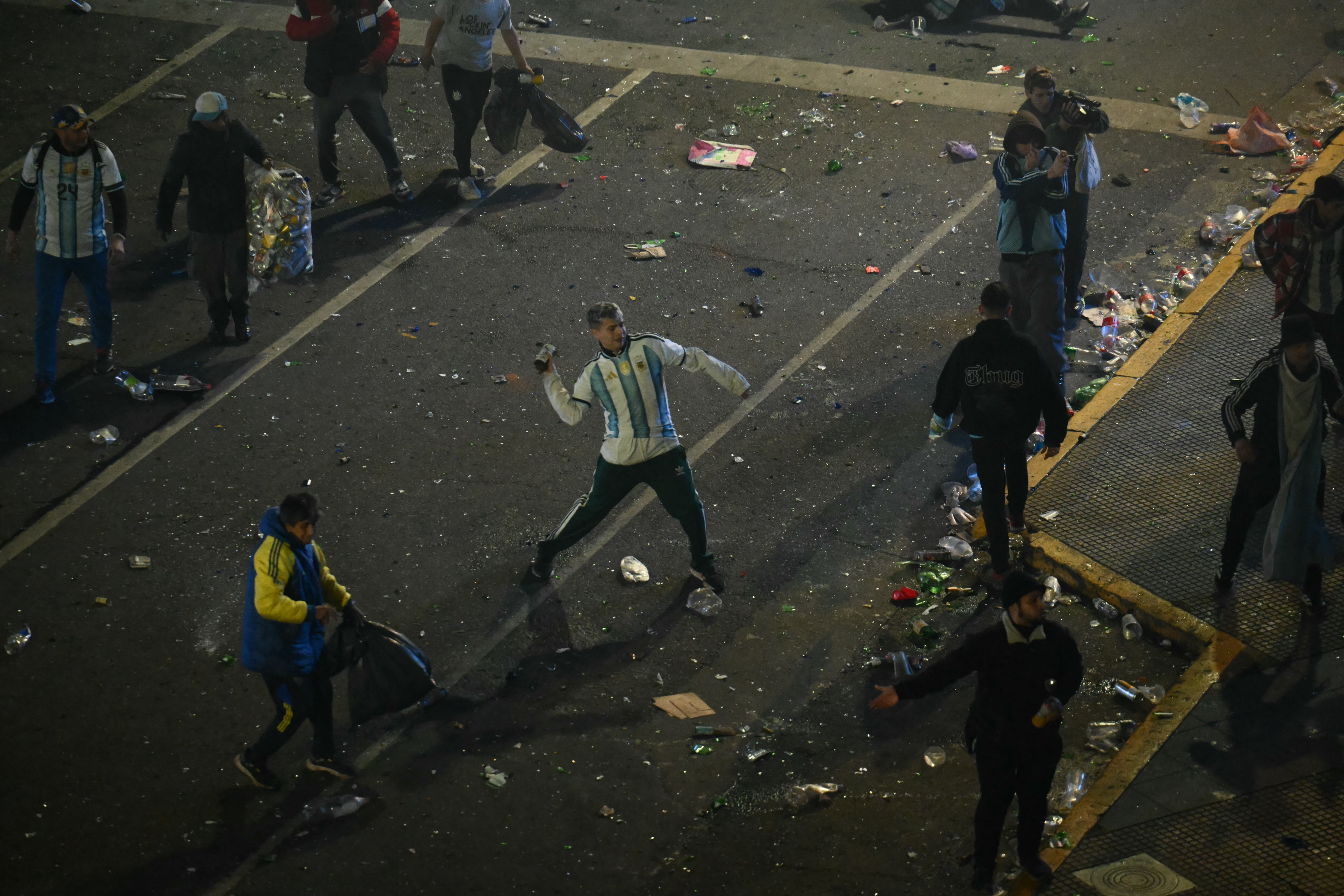Se registraron disturbios en el Obelisco tras la derrota de la Selecci&oacute;n: hay al menos 15 detenidos