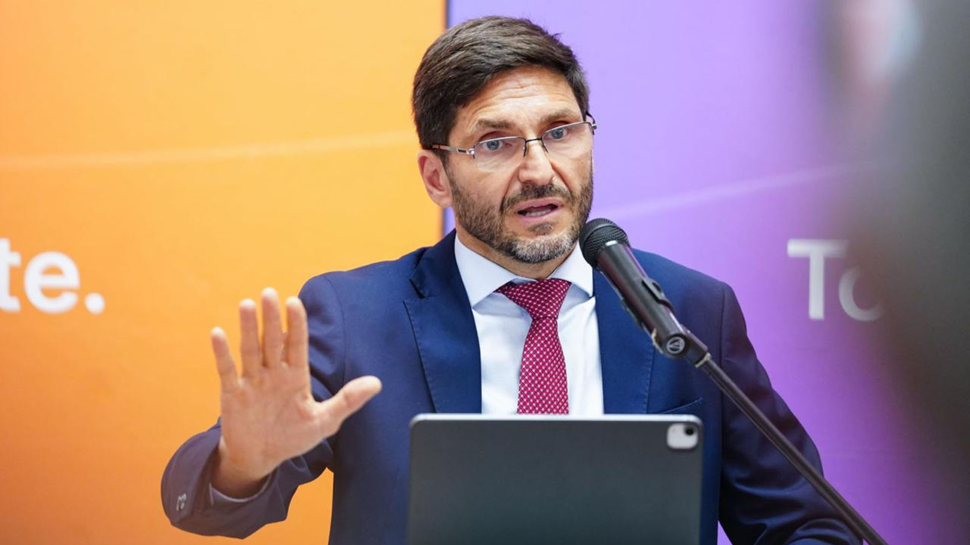 El gobierno de Santa Fe inform&oacute; una ca&iacute;da en la tasa de homicidios y asegura que est&aacute; en m&iacute;nimos hist&oacute;ricos