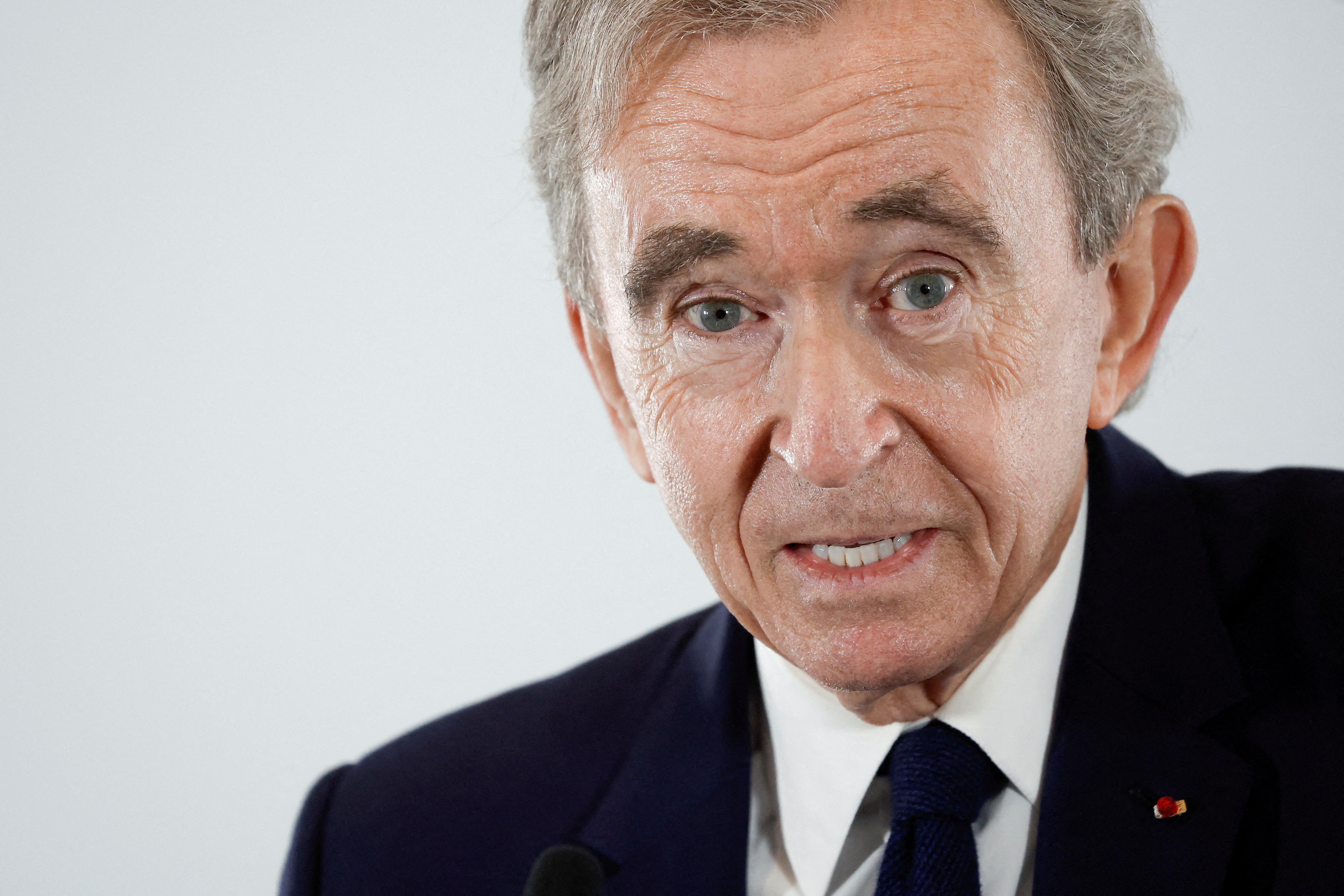 FILE PHOTO: Bernard Arnault, billionaire and chairman of LVMH Moet Hennessy Louis Vuitton SE, speaks at the inauguration of the Atelier Louis Vuitton in Vendome, France, February 22, 2022. REUTERS/Benoit Tessier/File Photo