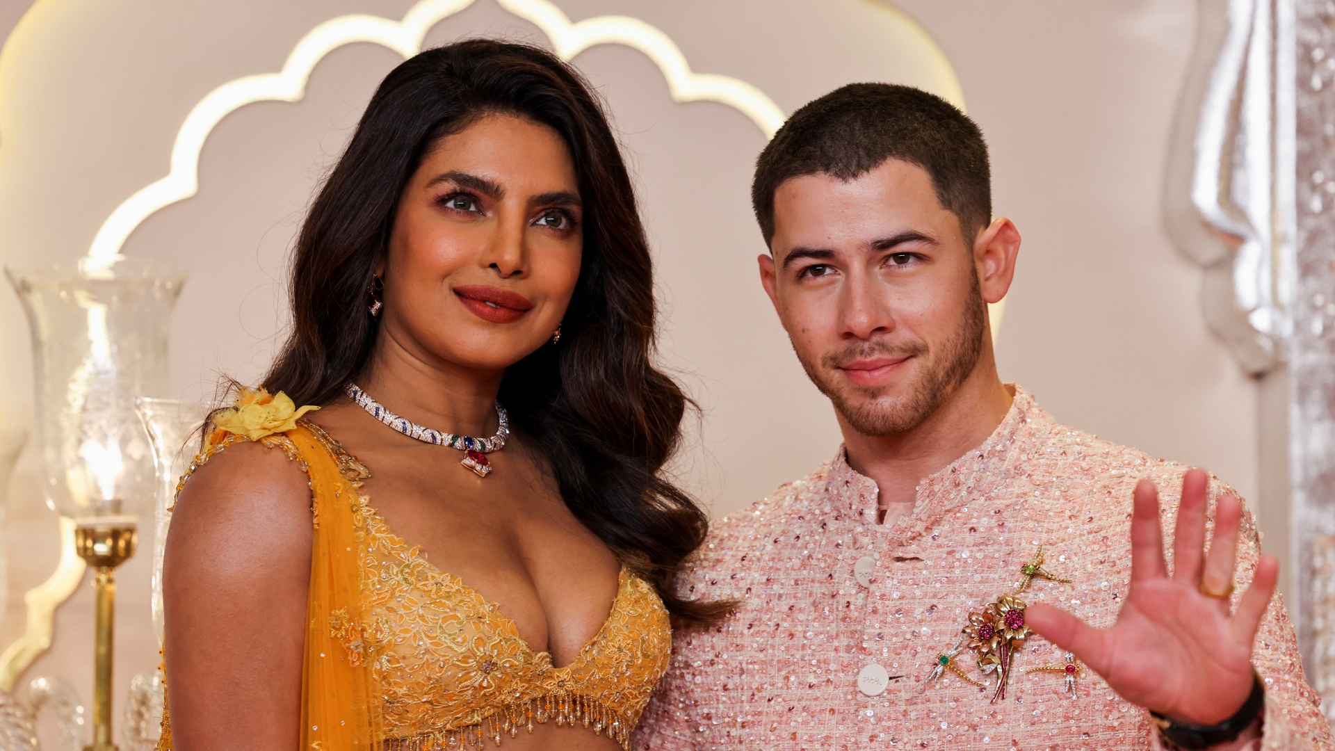 La boda del año: Kim Kardashian, Priyanka Chopra, Nick Jonas y más  celebridades presentes en la lujosa ceremonia - Infobae, image size:1920x1080